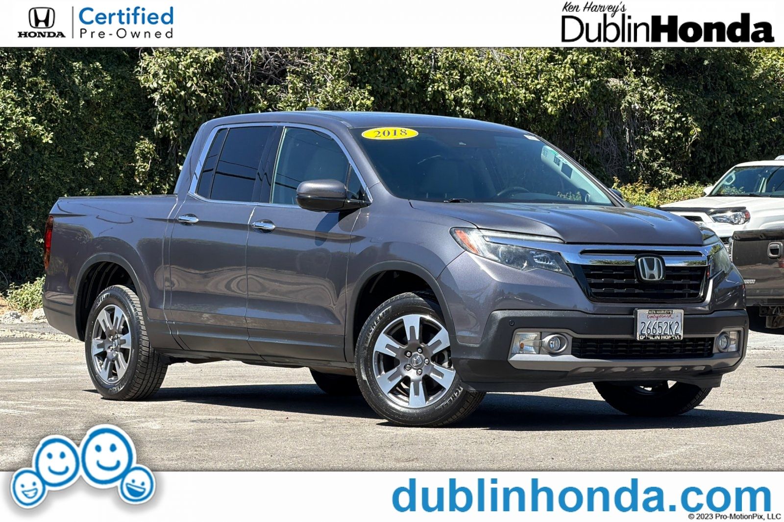 Gray (Modern Steel Metallic) 2018 Honda Ridgeline Pickup Truck All-Wheel Drive 6-Speed Automatic
