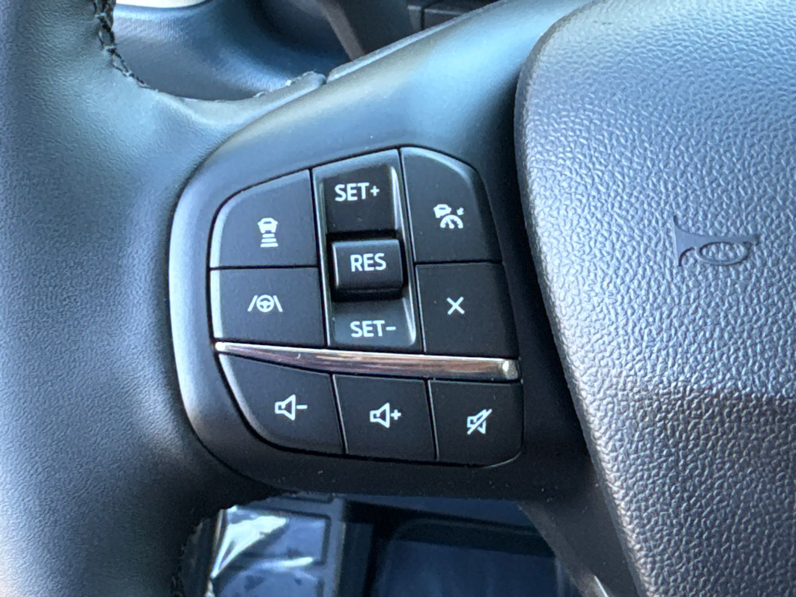 New 2026 Oxford White Ford Lariat® image 26