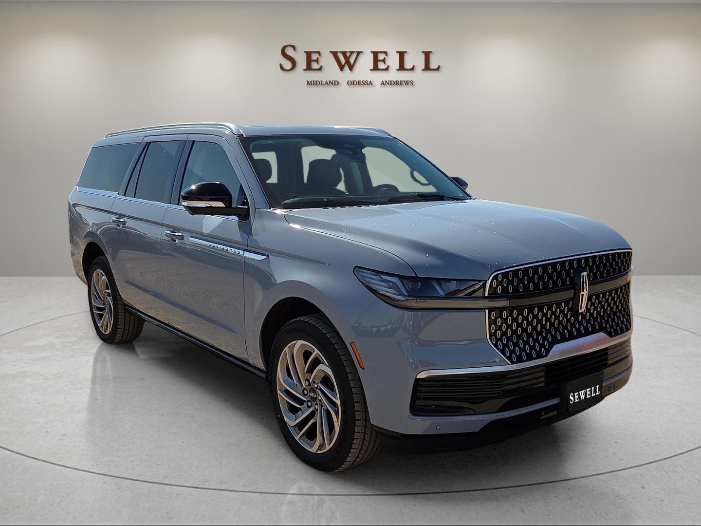New Gray Mist 2026 Lincoln Navigator L Reserve for Sale in Odessa