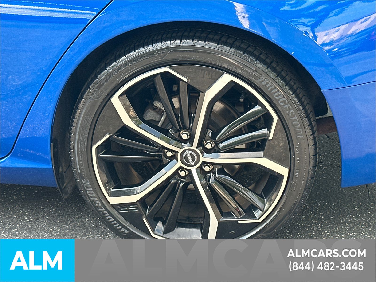Used 2025 Blue Nissan 2.5 SR image 22