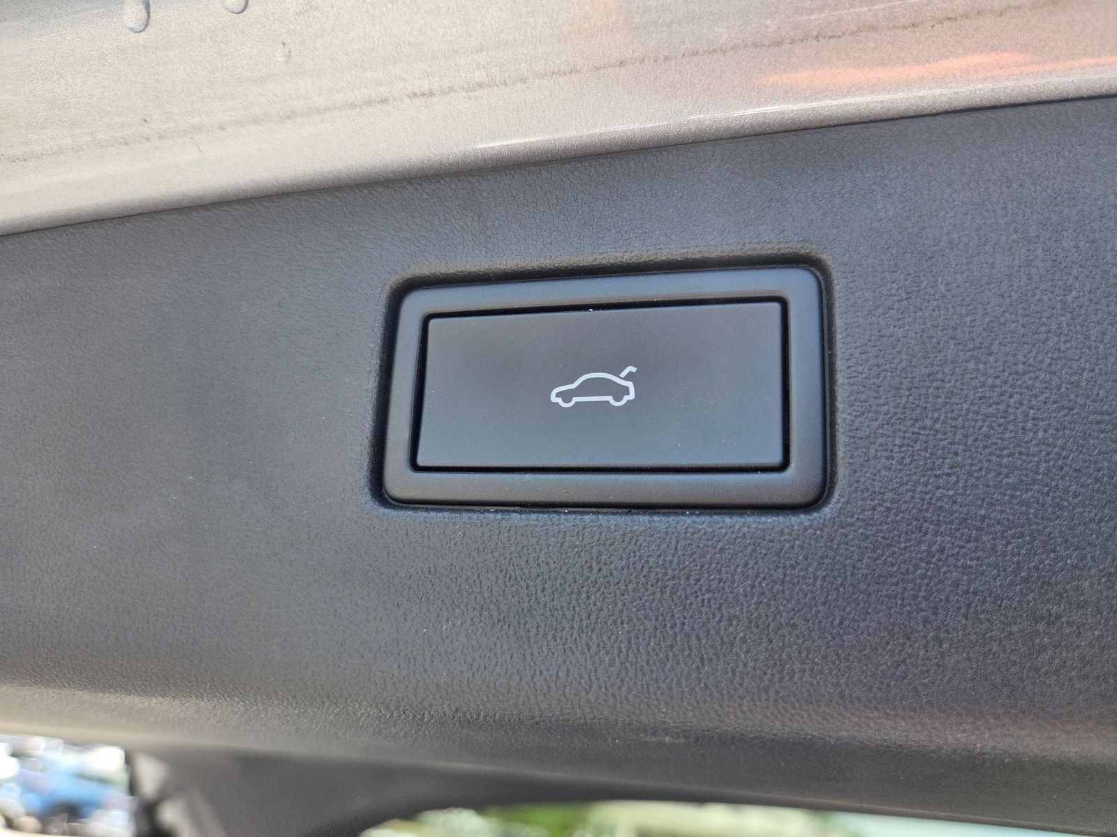 used 2025 Volkswagen Tiguan car, priced at $32,450