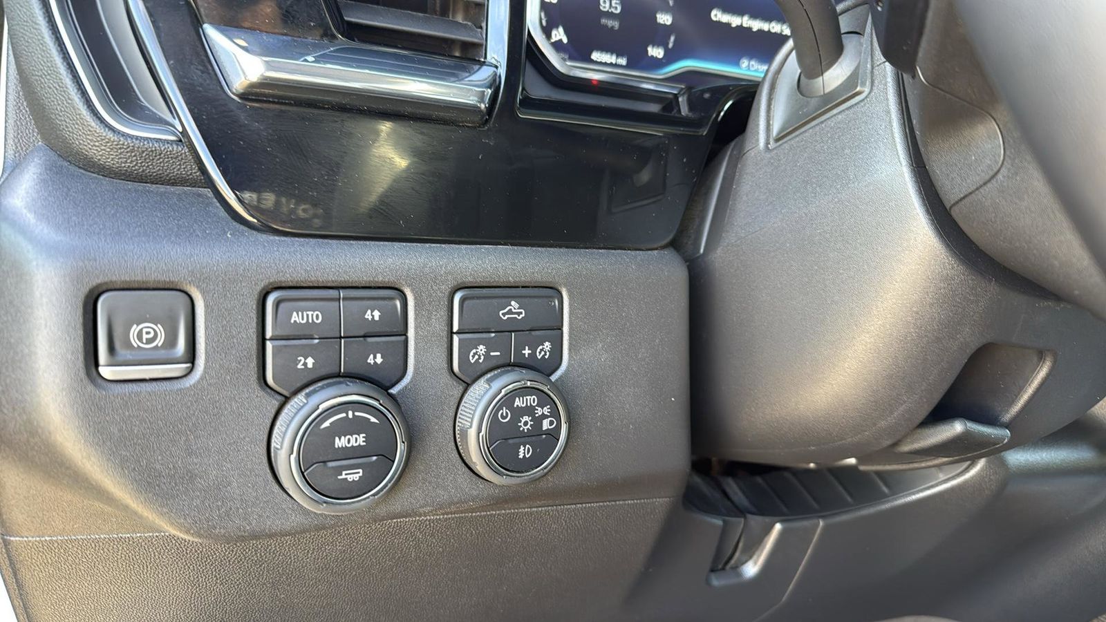 Used Car 2023 Chevrolet Silverado 1500  Lt Trail Boss For Sale Under $50,000 In Austin, Texas