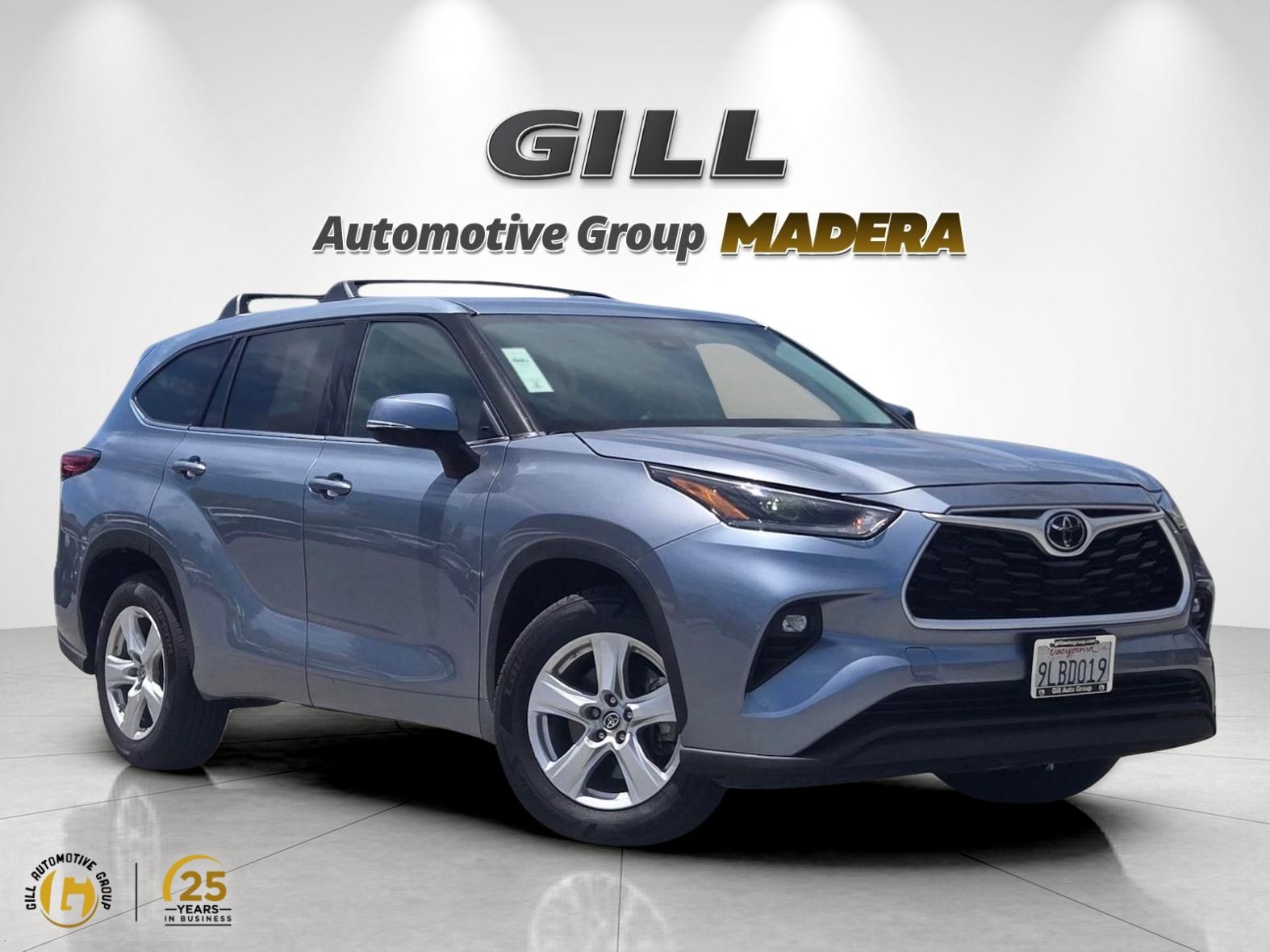 2021 Toyota Highlander LE