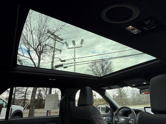 New 2026 Agate Black Metallic Ford ST-Line image 11