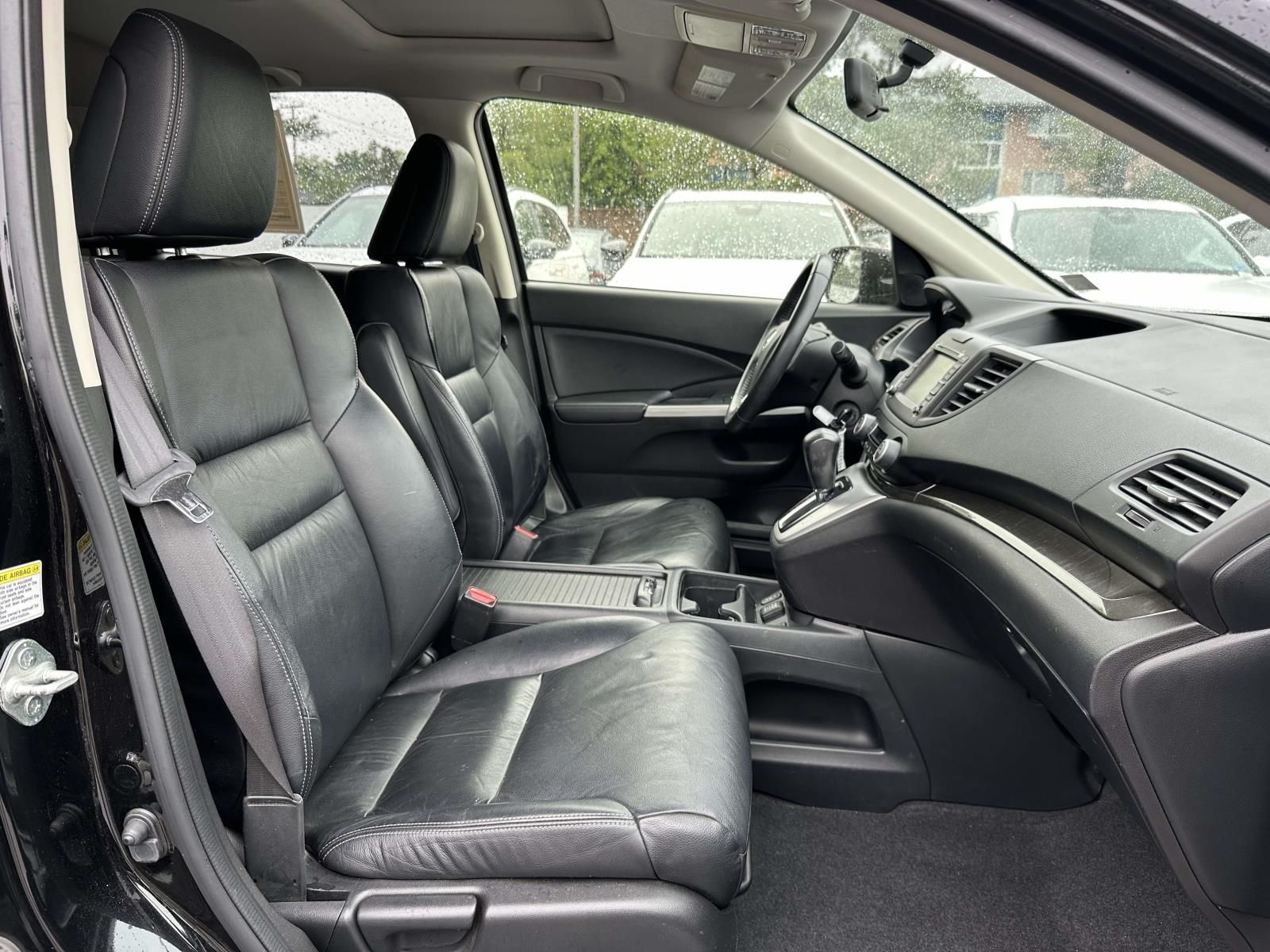 Used 2012  Honda EX-L image 33