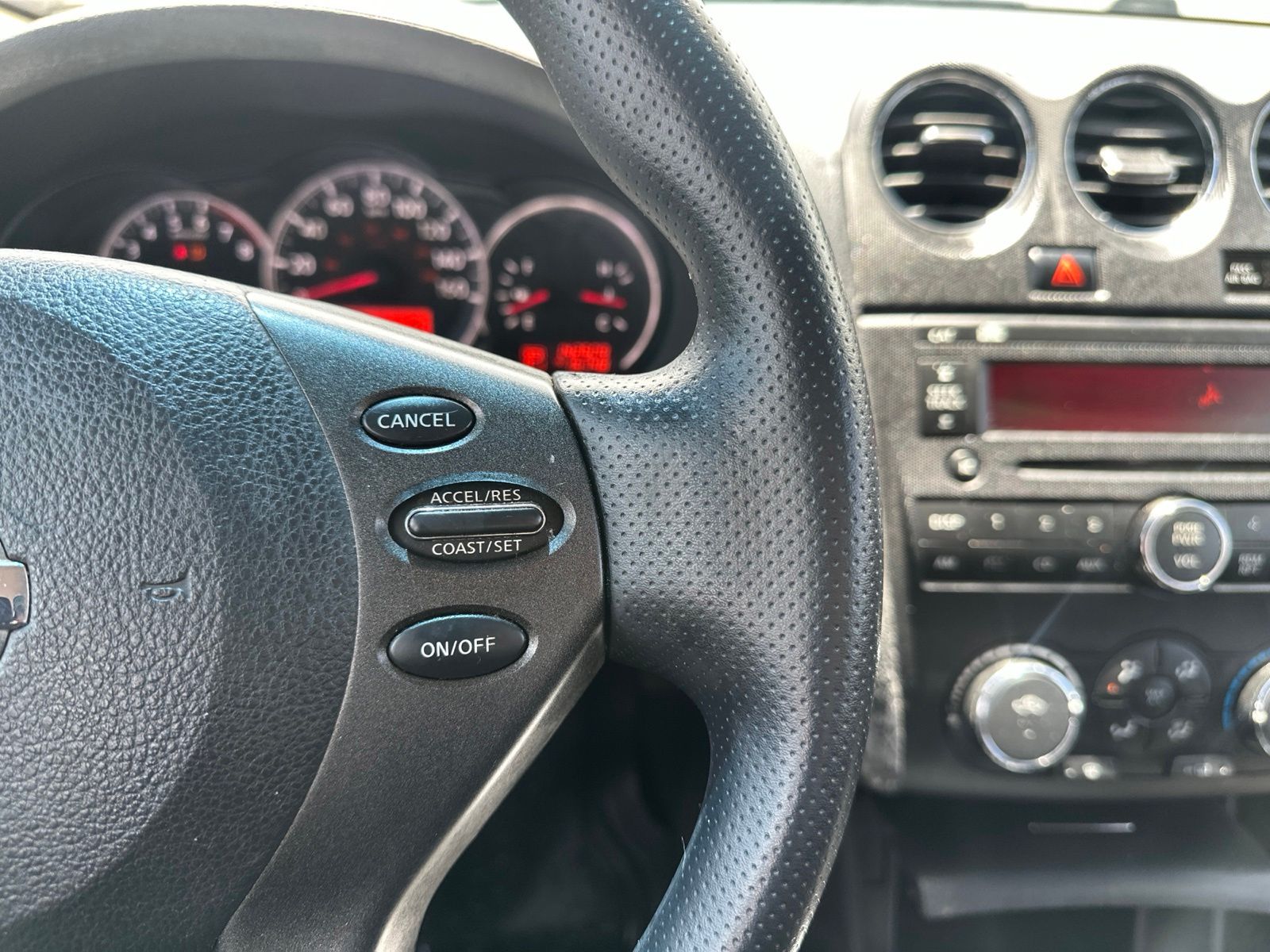 Used Car 2010 Nissan Altima  2.5 S For Sale Under $10,000 In Austin, Texas
