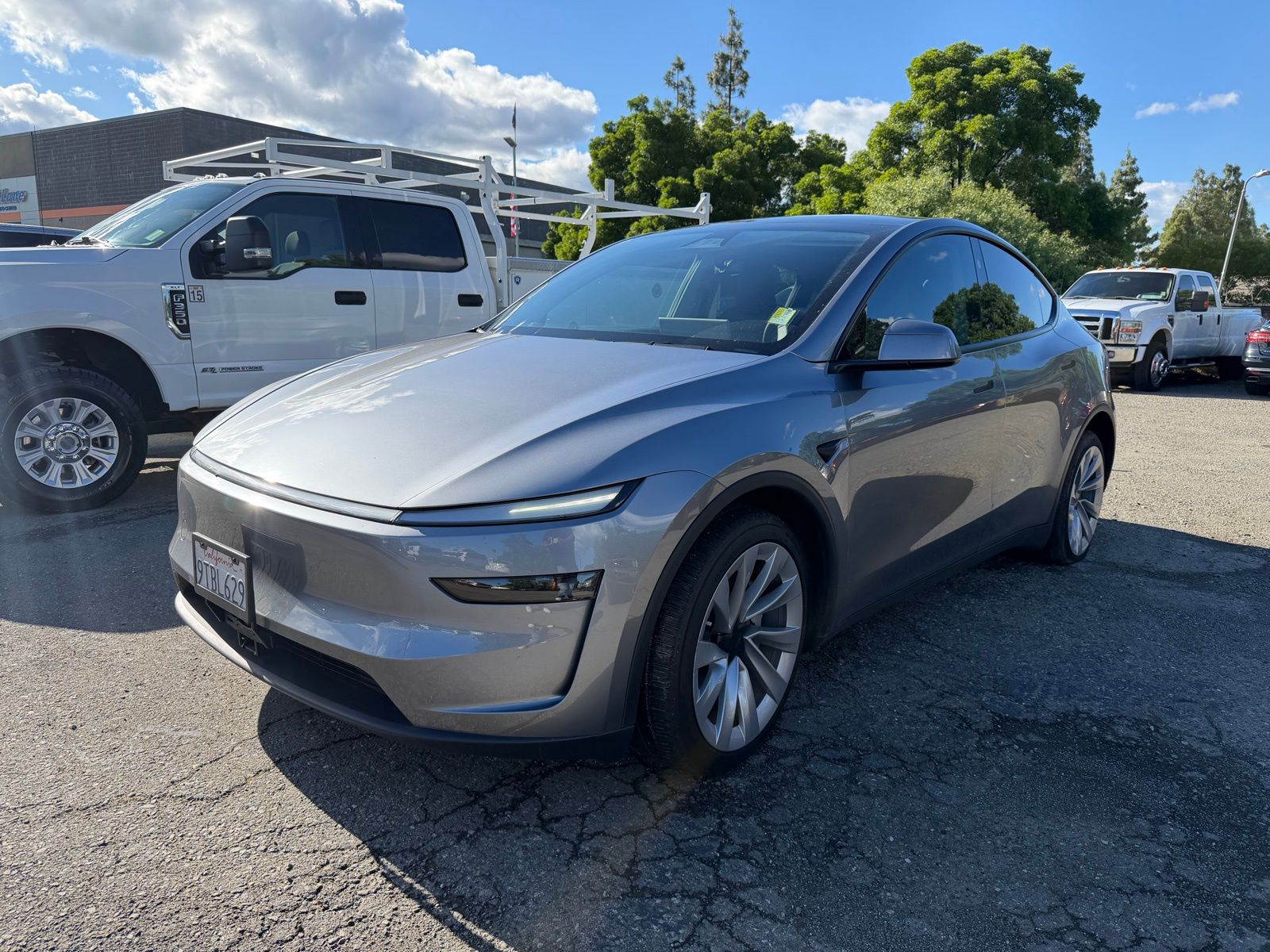 Quicksilver 2026 Tesla Model Y Long Range AWD SUV / Crossover All-Wheel Drive 1-Speed Automatic