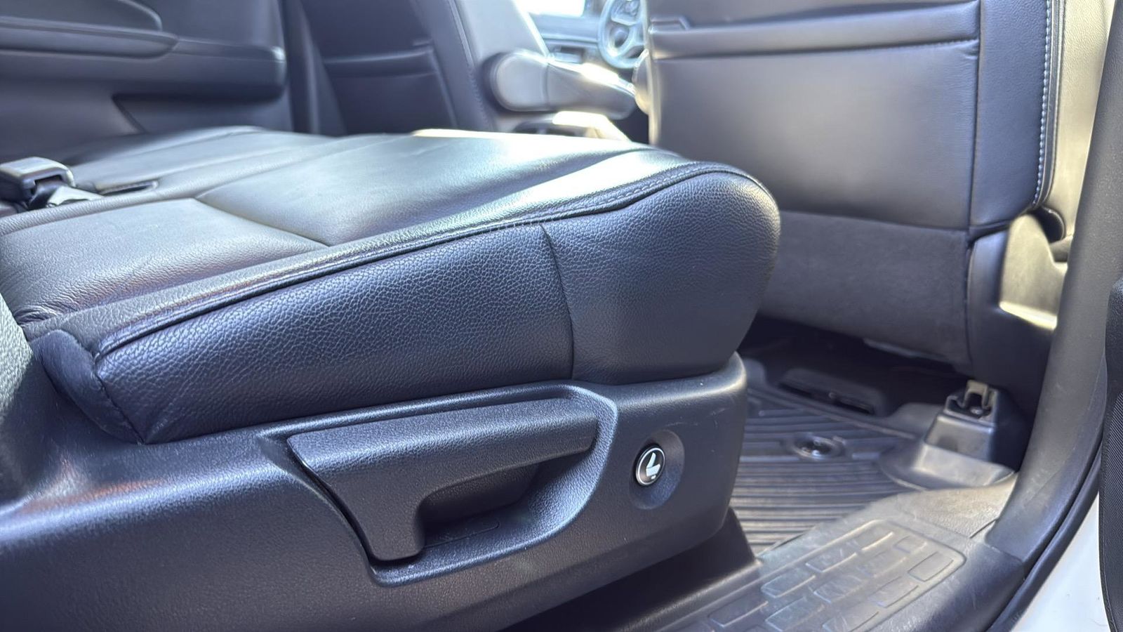 Used Car 2019 Honda Pilot  Touring For Sale Under $25,000 In Austin, Texas