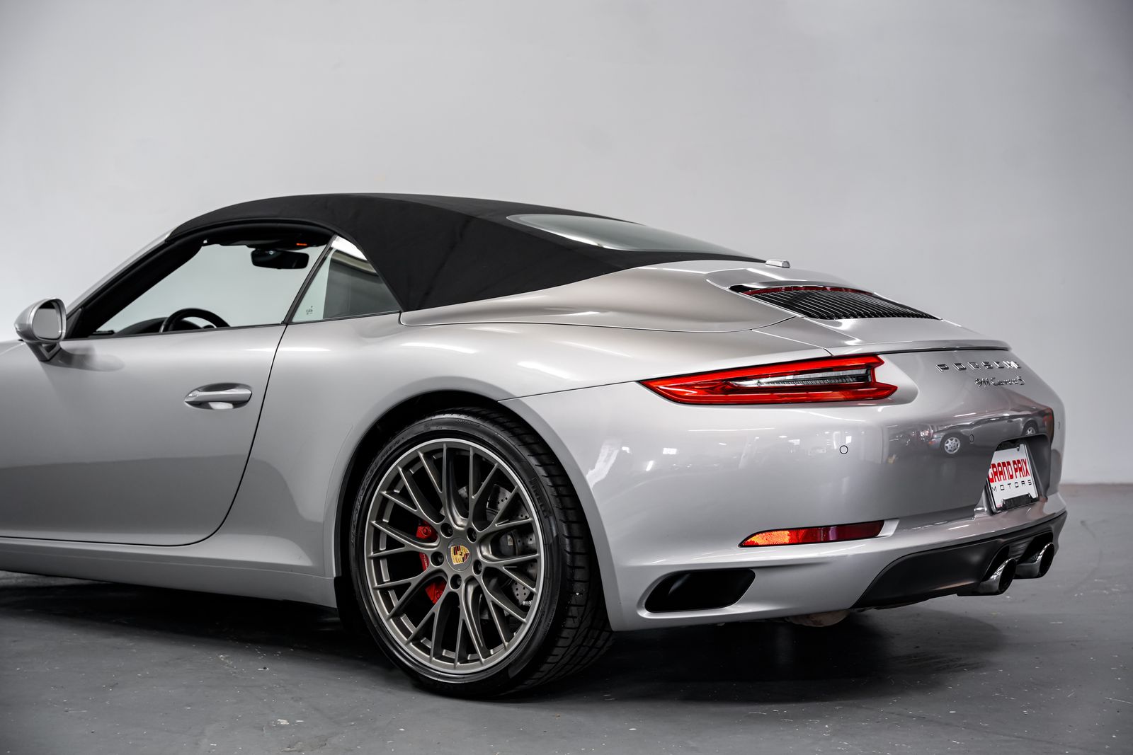 2018 Porsche 911 Carrera S — photo 35