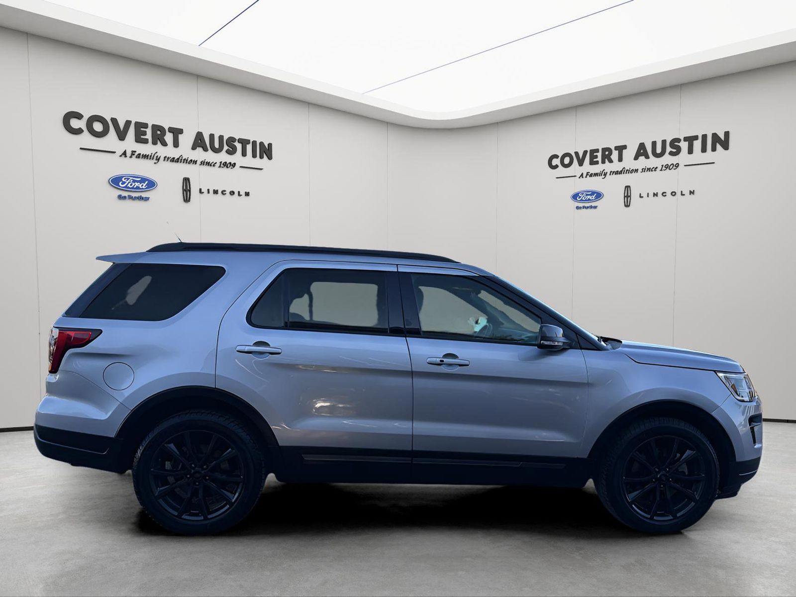 Used Car 2018 Ford Explorer  Xlt For Sale Under $20,000 In Austin, Texas