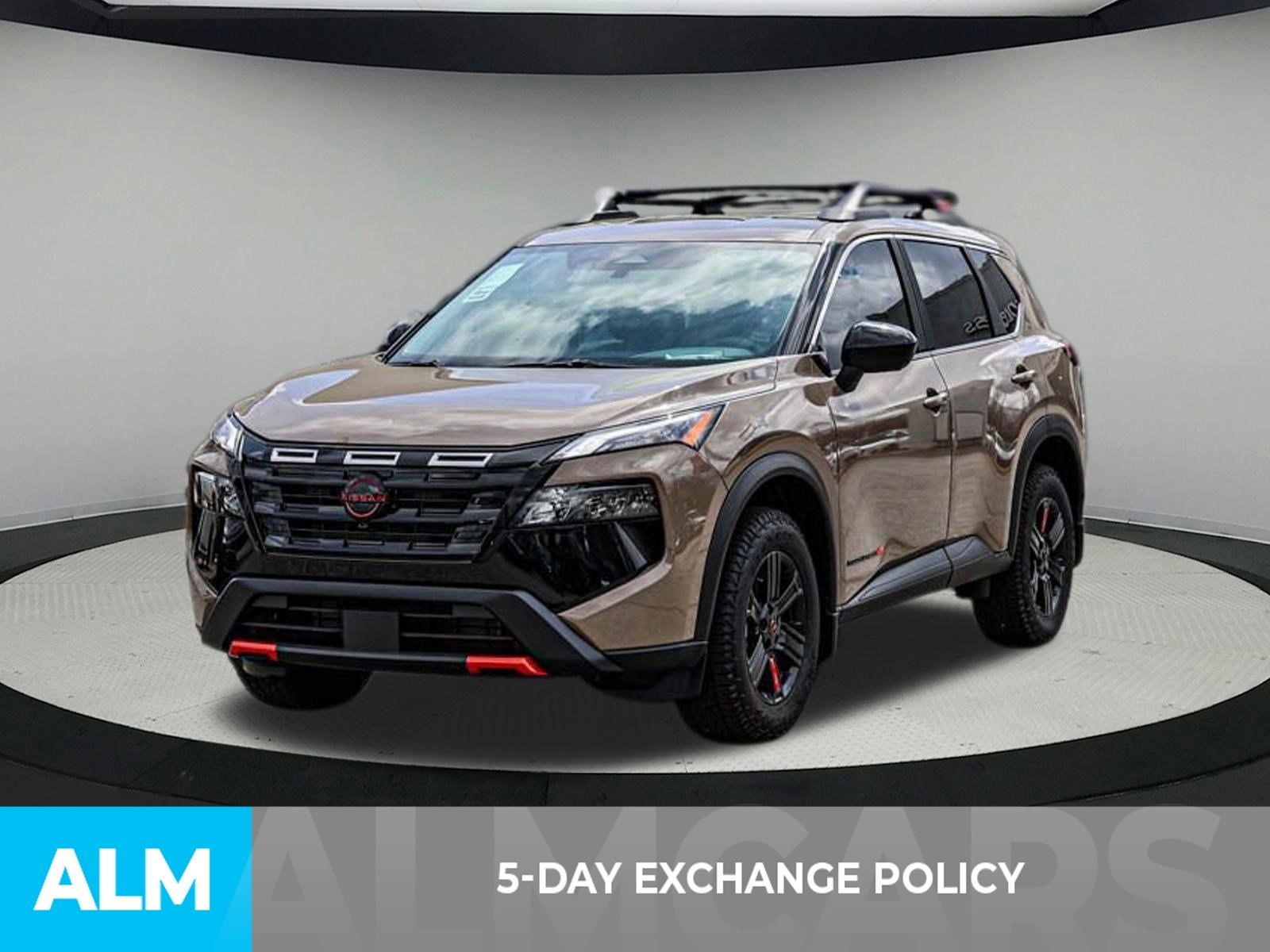 2025 Nissan Rogue SV photo 3