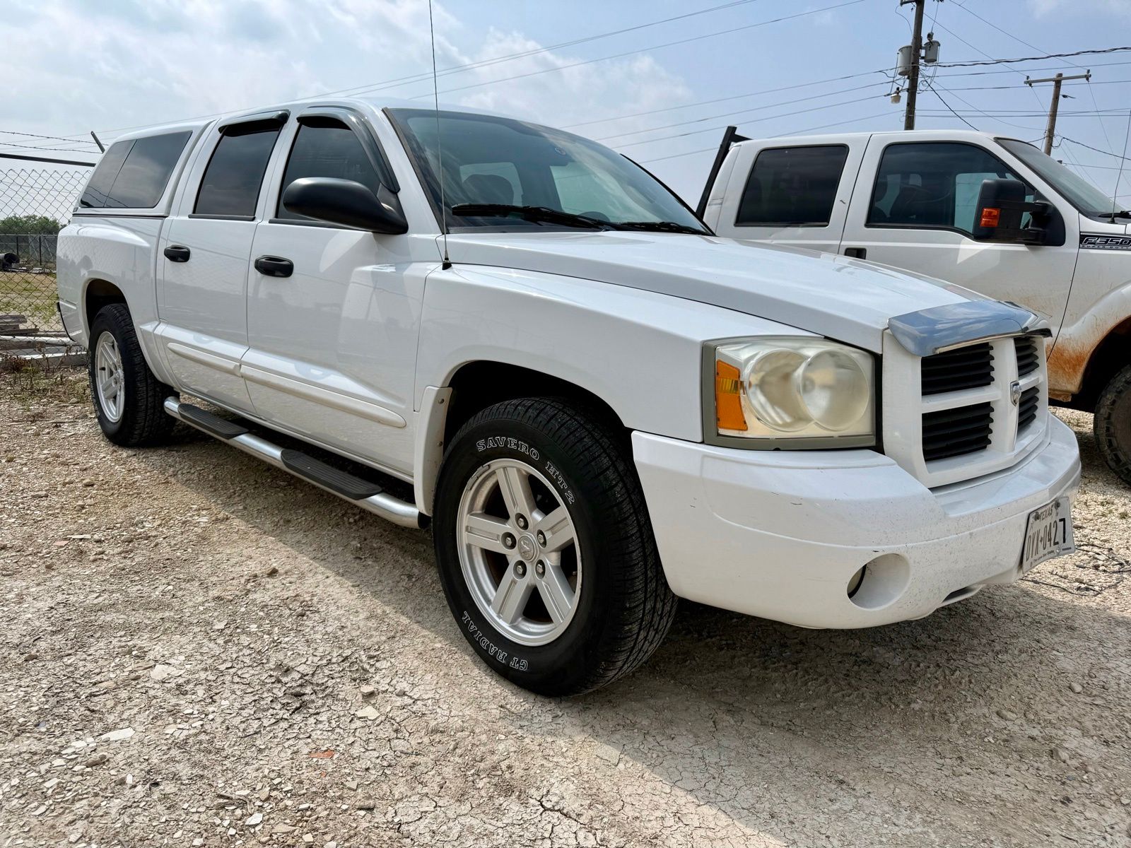 Bright White 2007 Dodge Dakota SLT Quad Cab RWD Pickup Truck Rear-Wheel Drive 4-Speed Automatic