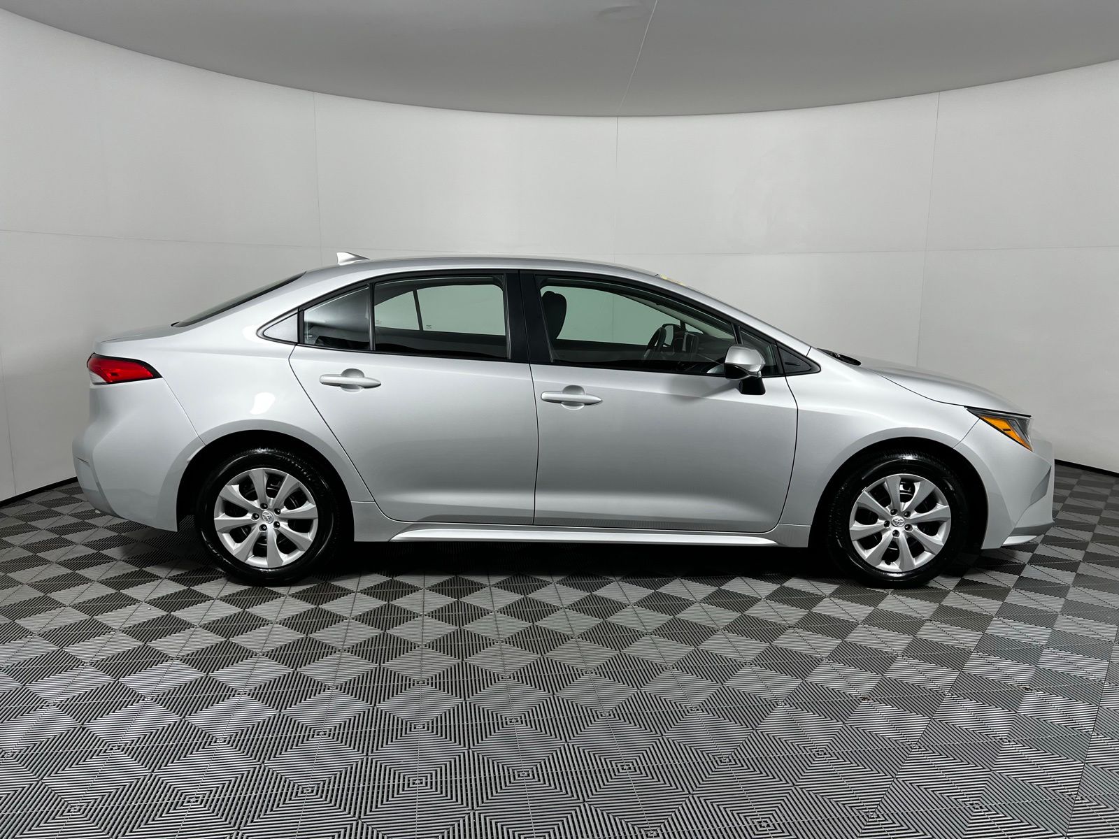 Thumbnail: 2026 Toyota Corolla - 4