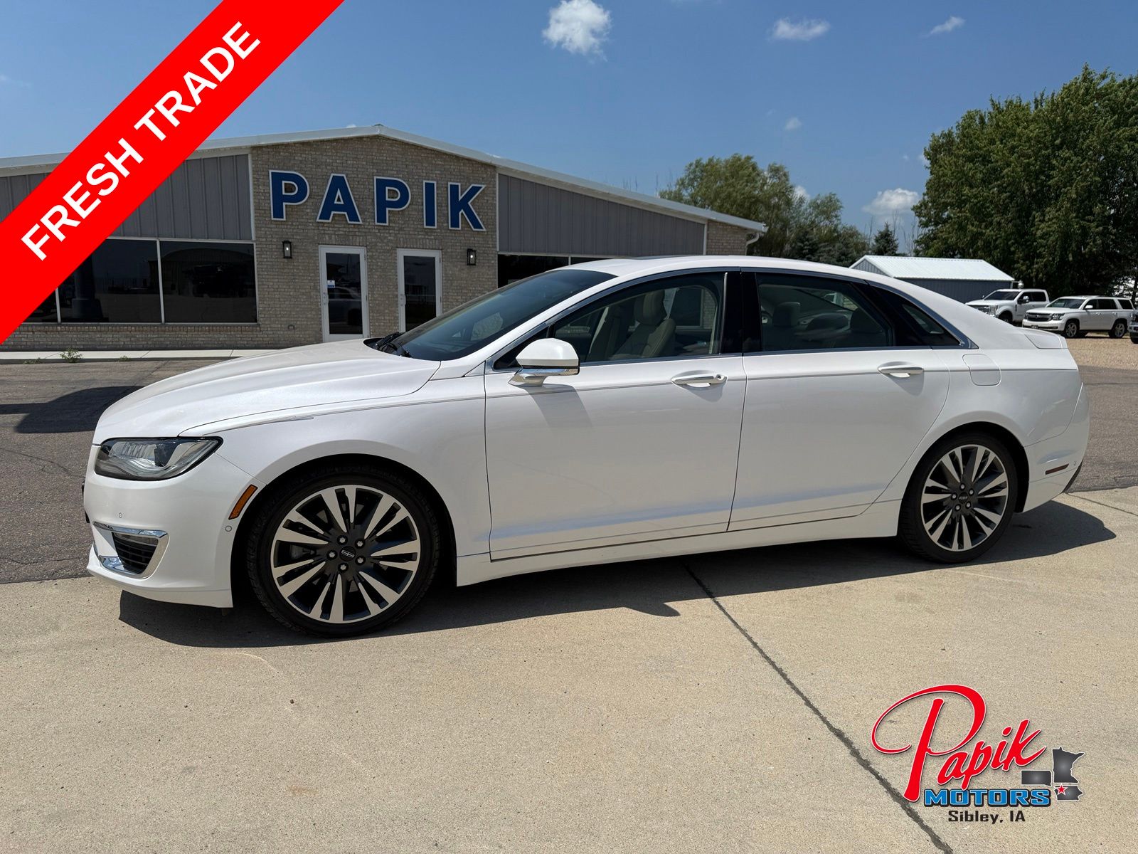 2017 Lincoln MKZ Reserve FWD