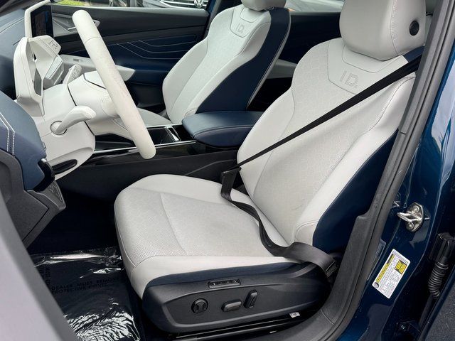 Used 2023 Blue Volkswagen Pro S image 7