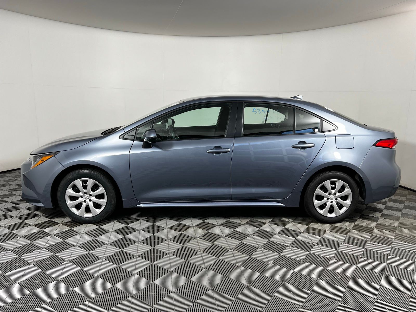 Thumbnail: 2024 Toyota Corolla - 8