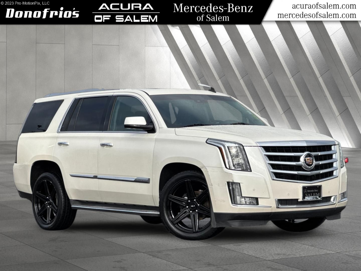 used 2015 Cadillac Escalade car, priced at $19,998