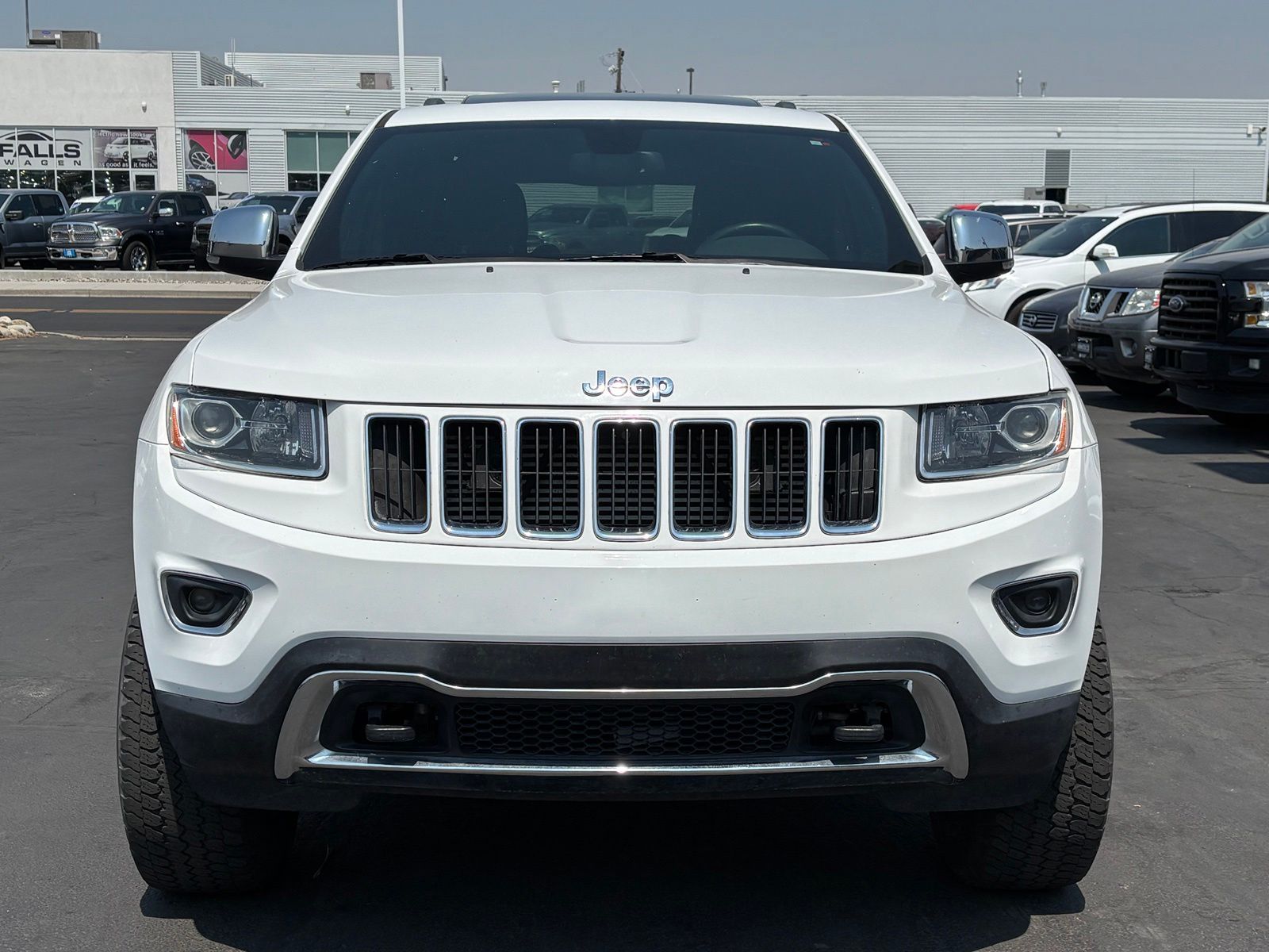 Used 2015 Jeep Grand Cherokee Limited with VIN 1C4RJFBG8FC122114 for sale in North Logan, UT