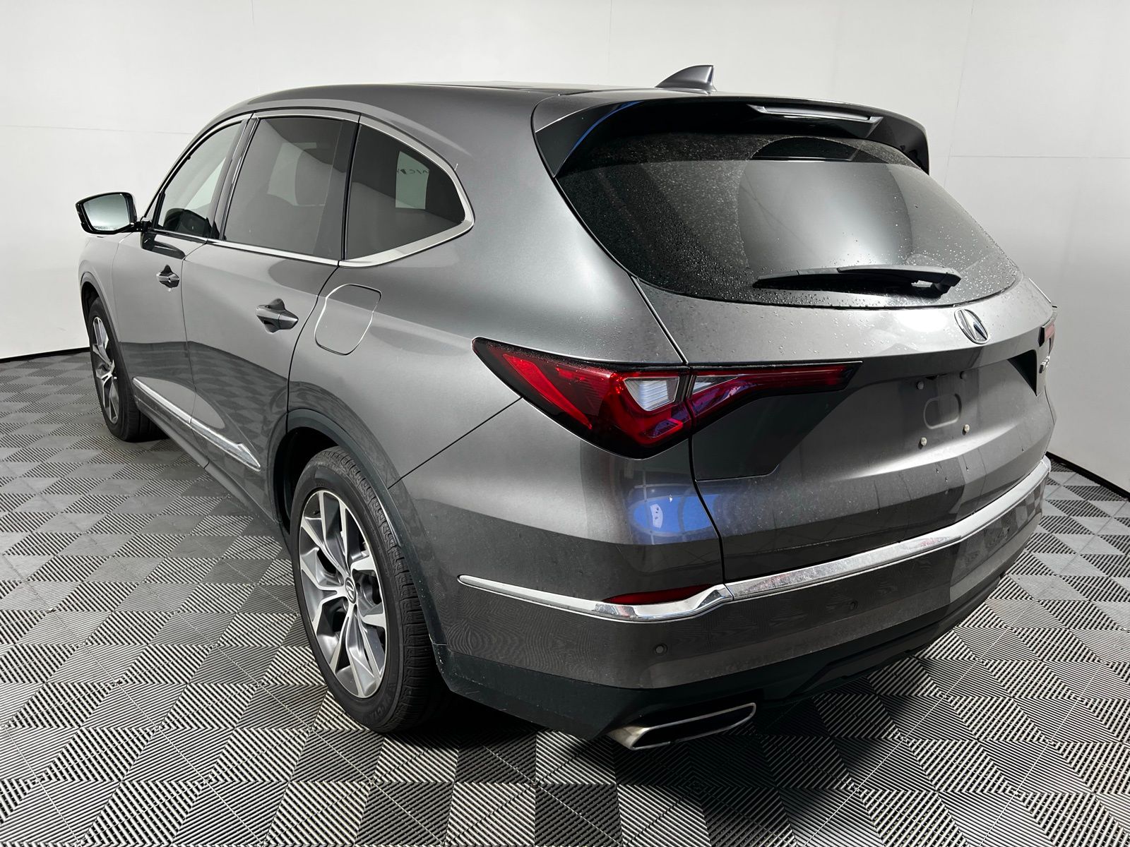 Thumbnail: 2022 Acura MDX - 7