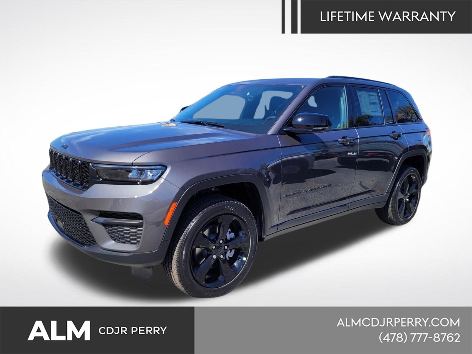 2025 Jeep Grand Cherokee Laredo