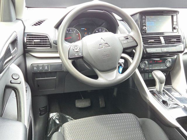 Used 2024  Mitsubishi ES image 3