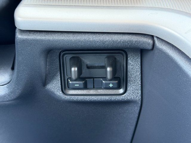 Certified Used 2025 Agate Black Metallic Ford Active image 25