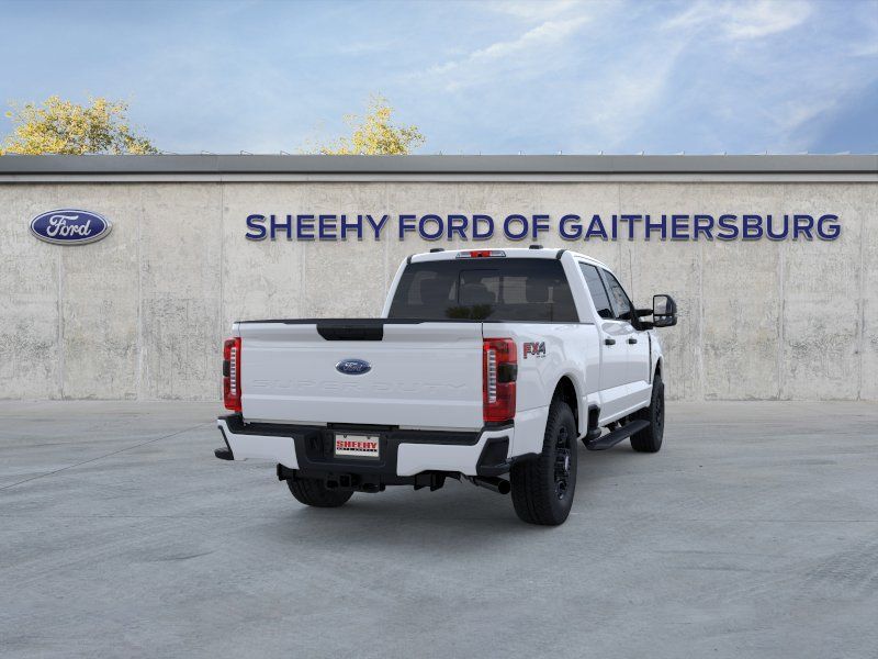 New 2026 Oxford White Ford XL image 8