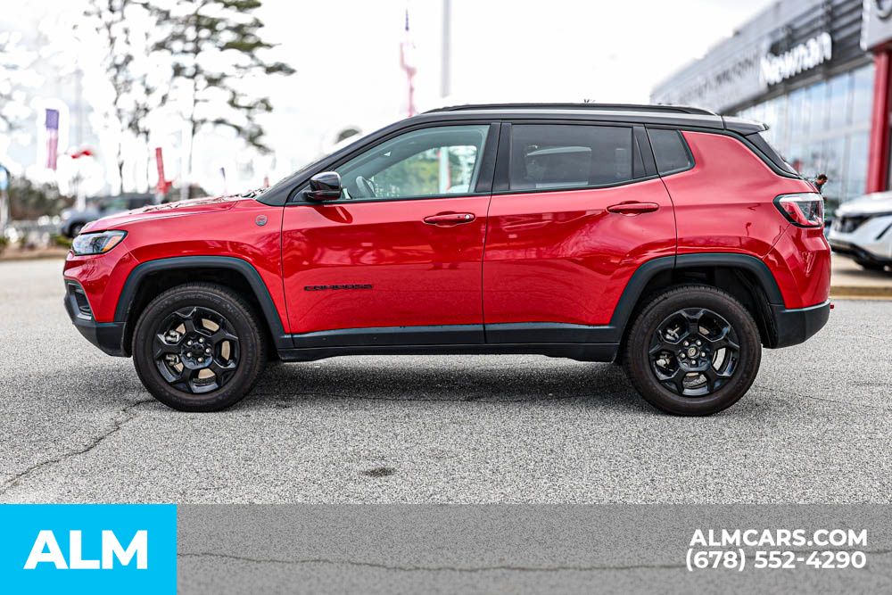 2024 Jeep Compass Trailhawk photo 7