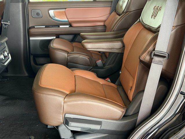 New 2027 Agate Black Metallic Ford King Ranch image 21