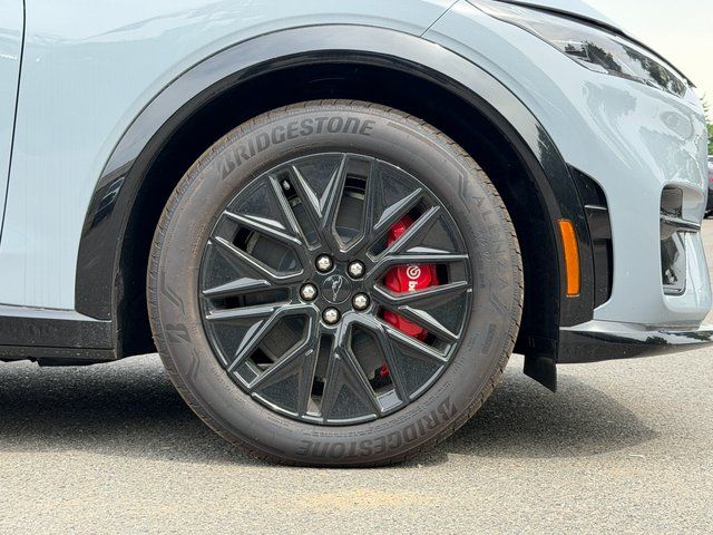 New 2025 Gray Ford Premium image 8