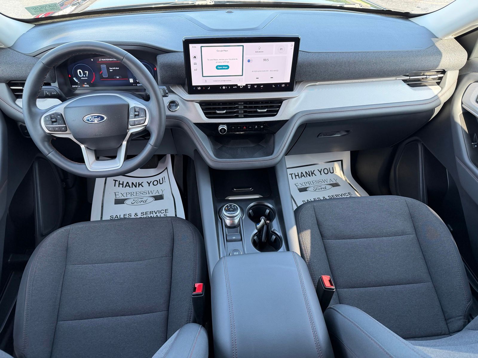 2025 Ford Explorer image 17