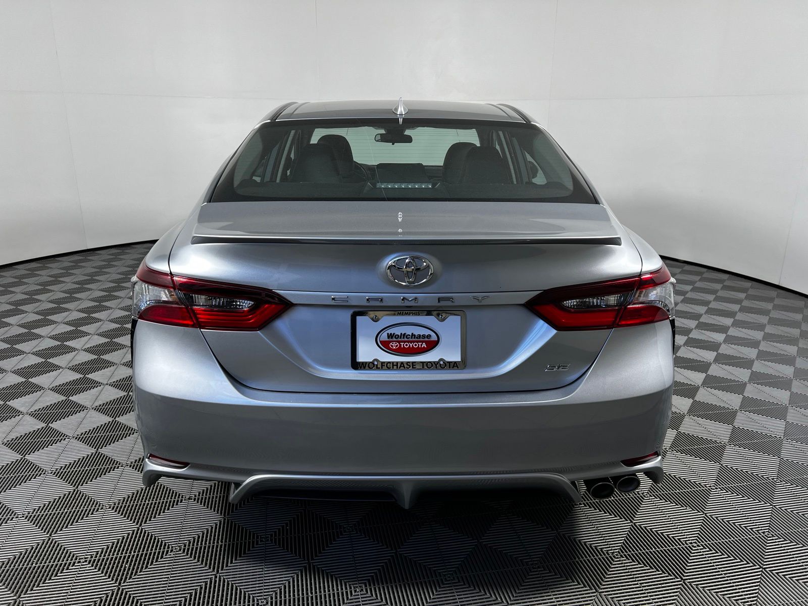 Thumbnail: 2024 Toyota Camry - 6