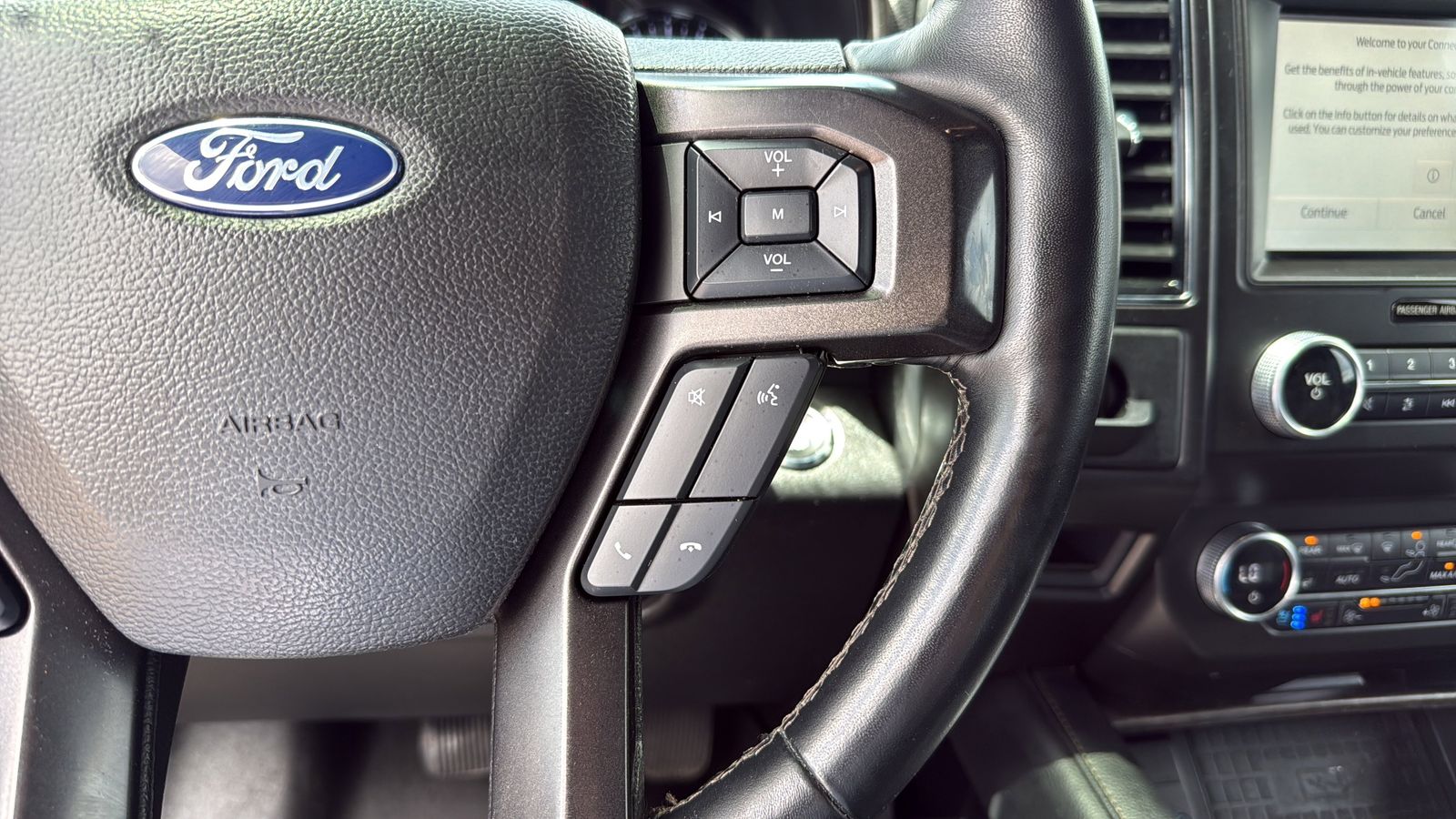 Used Car 2021 Ford Expedition  Limited For Sale Under $35,000 In Austin, Texas