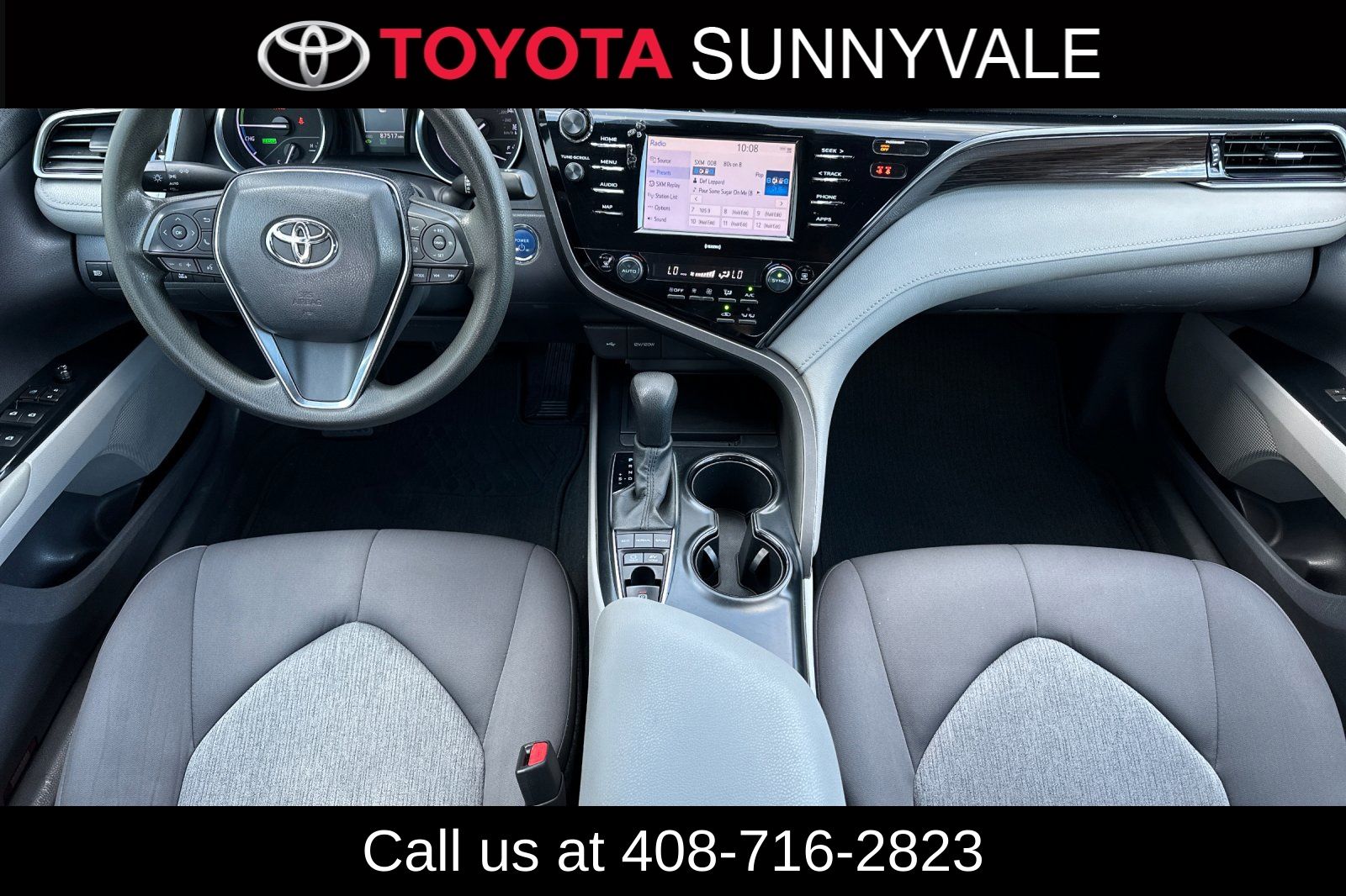 Used 2020 Toyota Camry Hybrid Sedan
