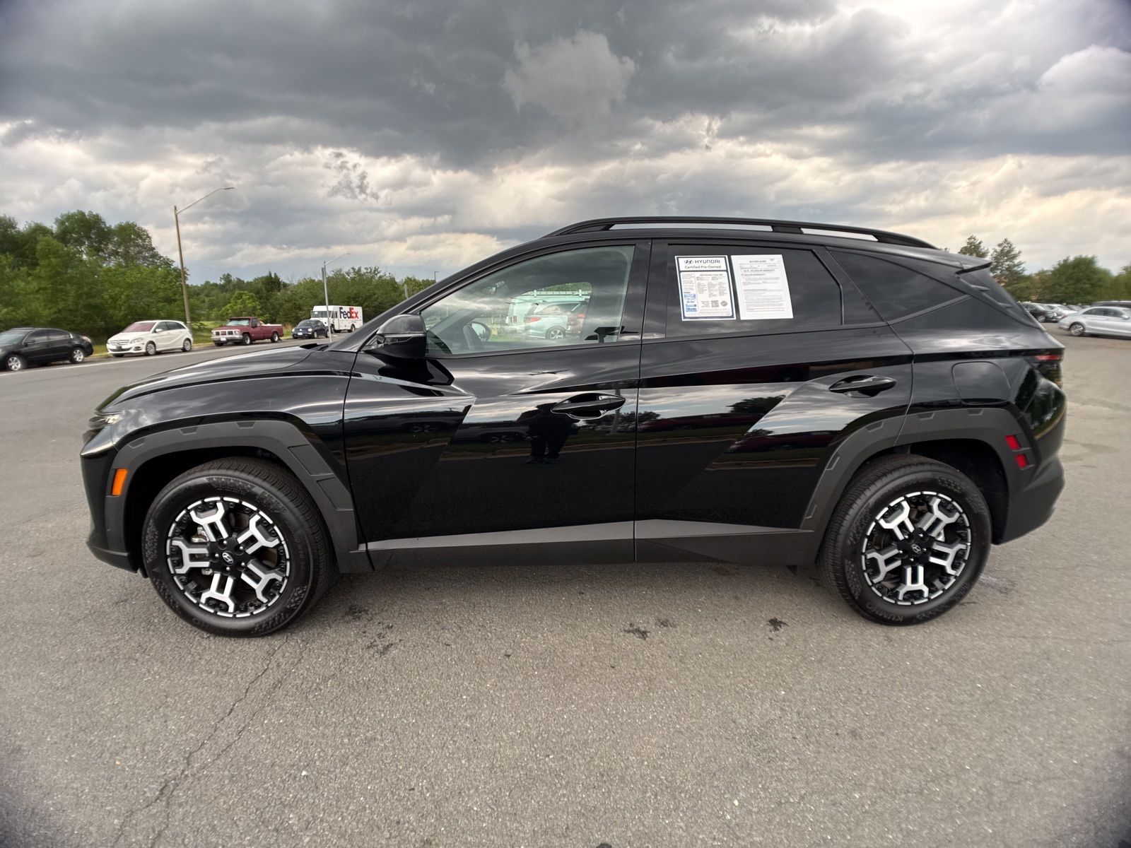 View vehicle photo 7