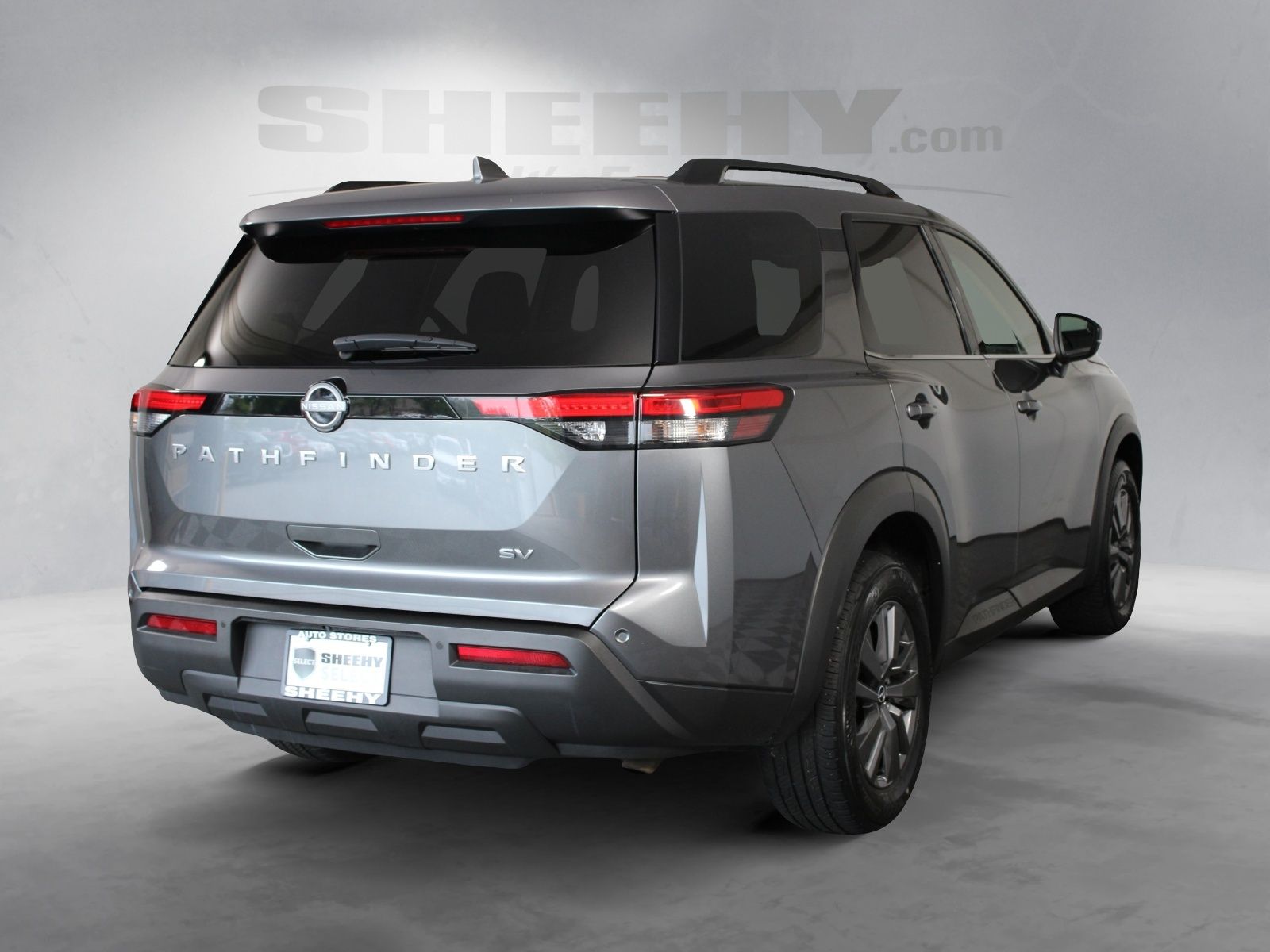 Used 2024 Gray Nissan SV image 8