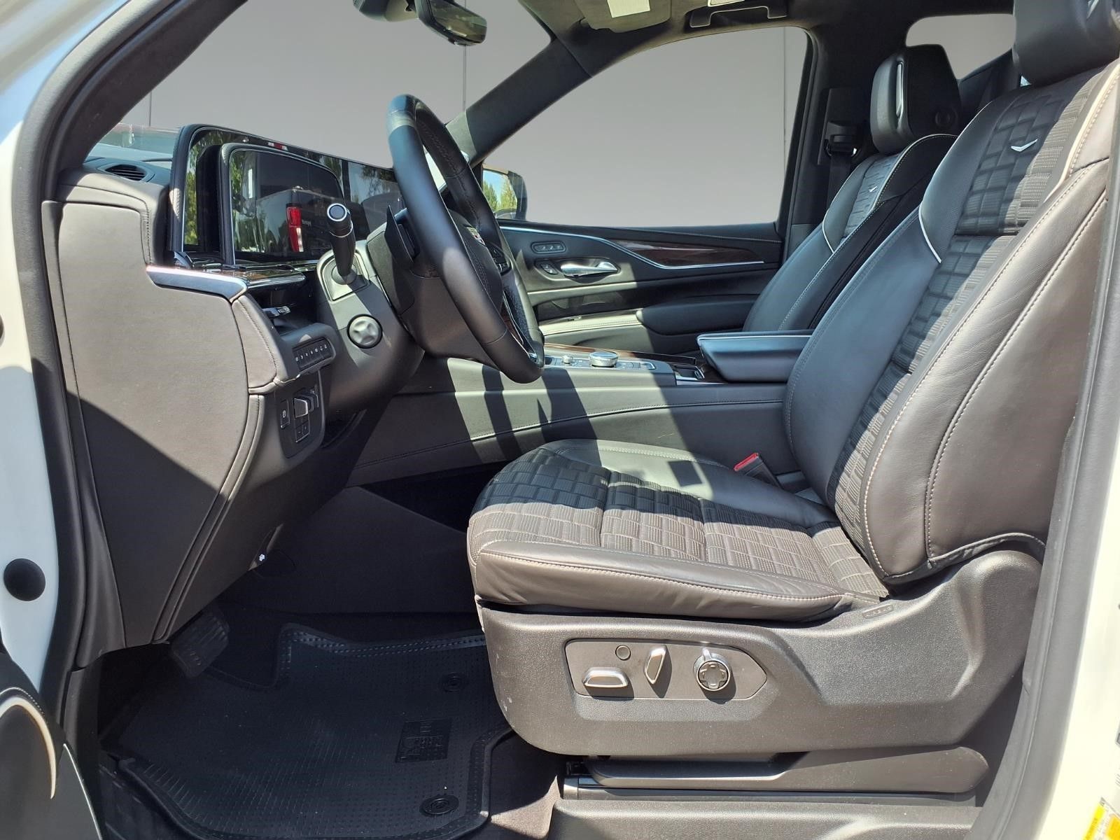 2022 Cadillac Escalade Sport Platinum White at Bayway Cadillac of The Woodlands