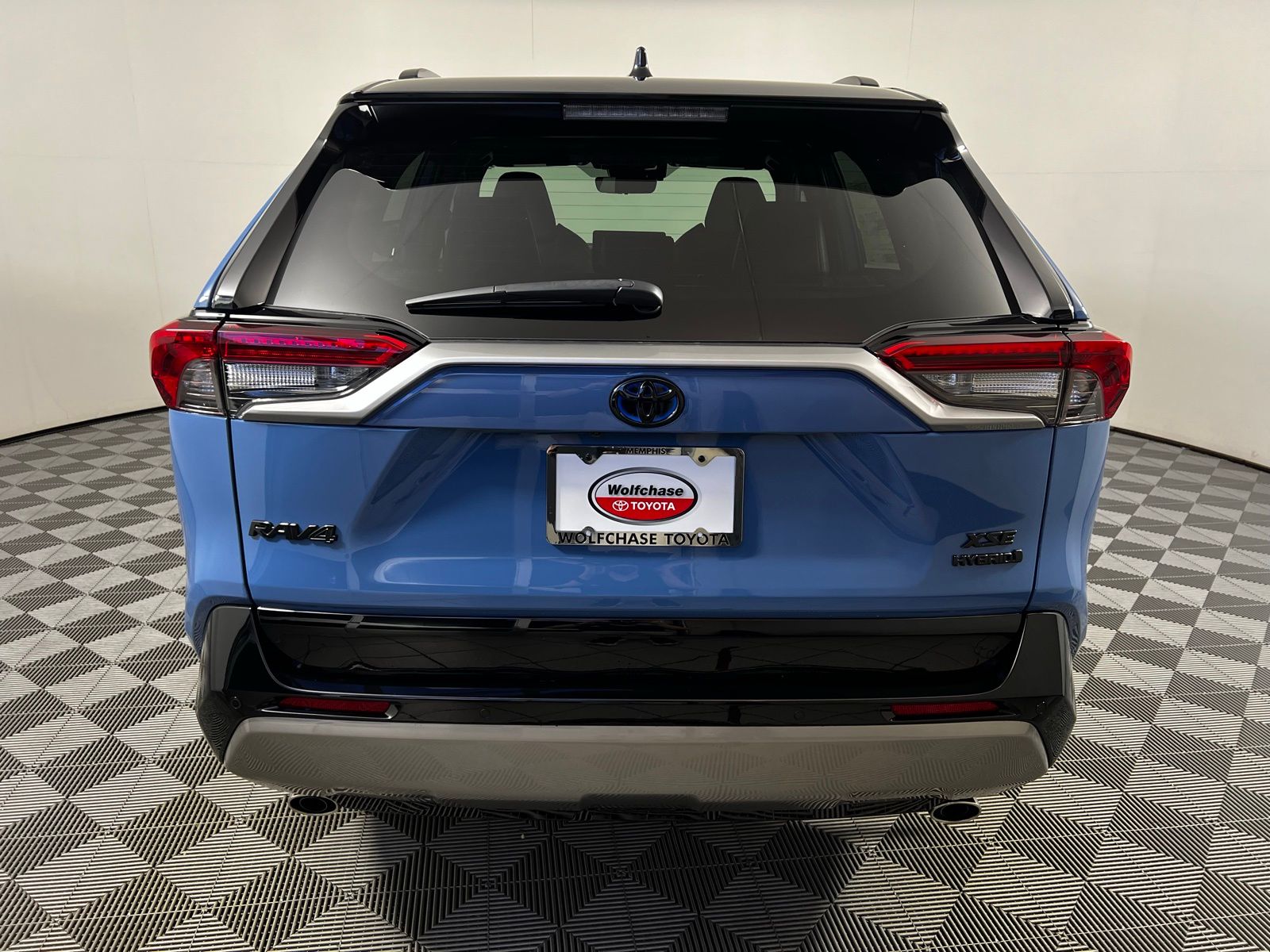 Thumbnail: 2025 Toyota RAV4 - 6