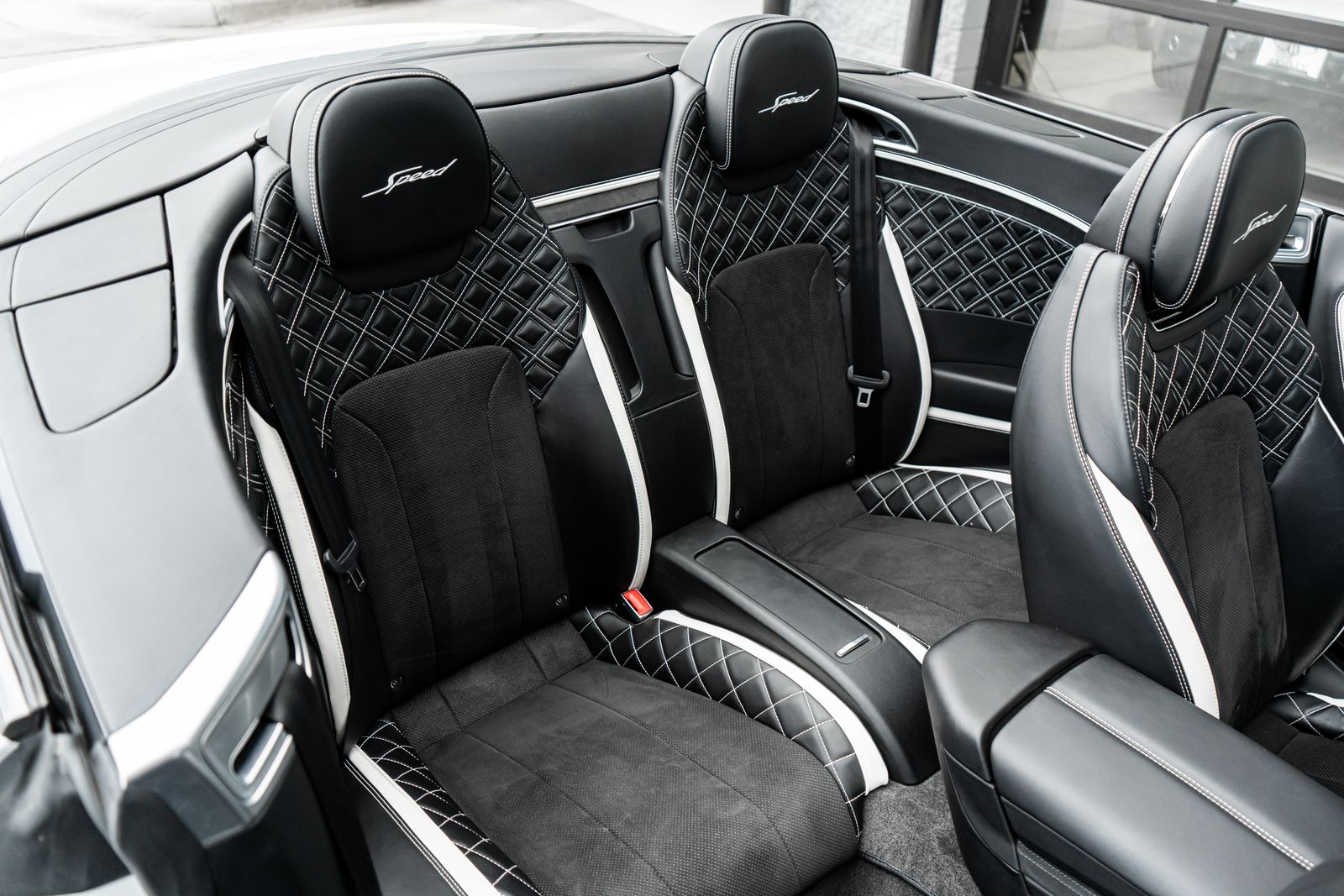 2024 Bentley Continental GTC Mulliner - Photo 37