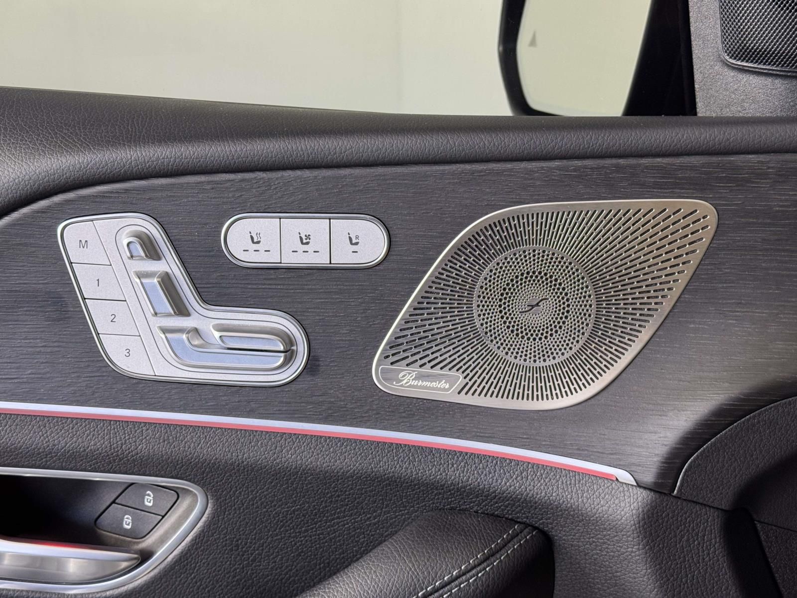 Used 2024 Black Mercedes-Benz GLS 450 image 21