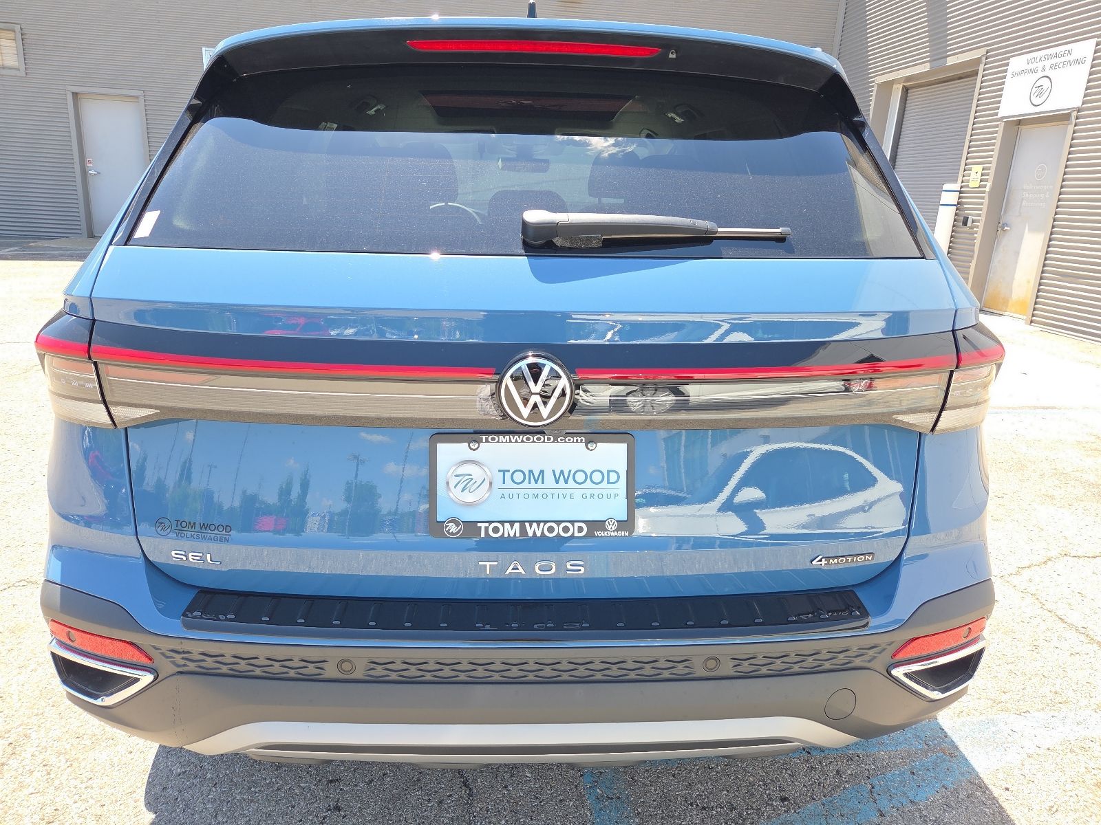 new 2026 Volkswagen Taos car, priced at $37,276