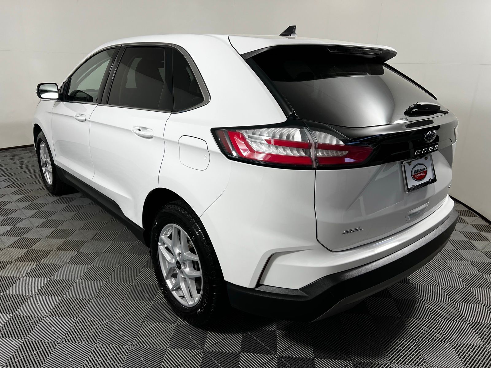 Thumbnail: 2024 Ford Edge - 7