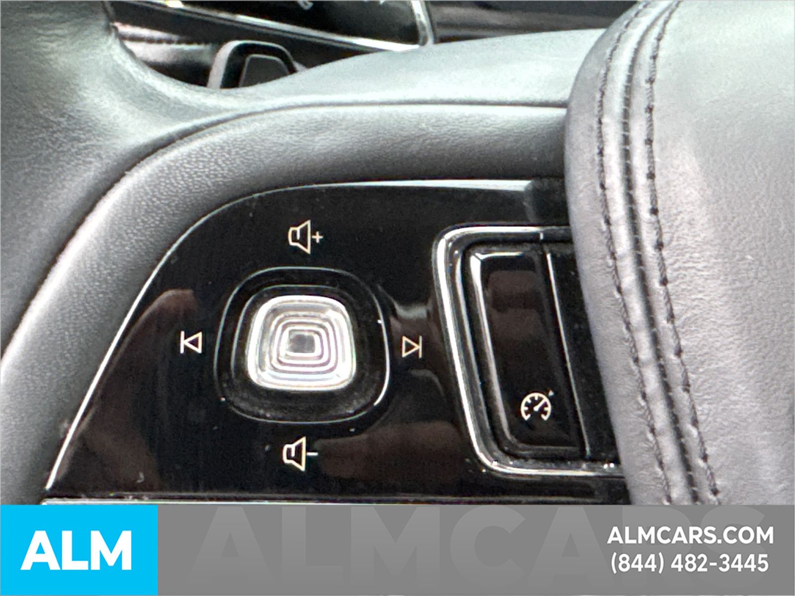 Used 2023 Black Metallic Lincoln Reserve image 31