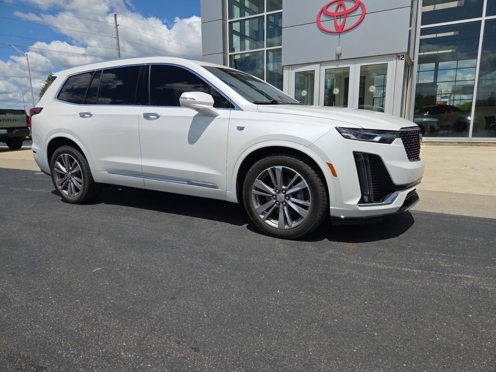 2020 Cadillac XT6 Premium Luxury