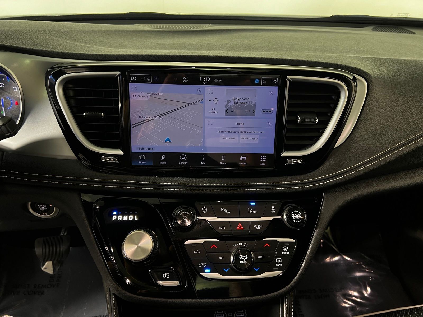 Thumbnail: 2025 Chrysler Pacifica - 19