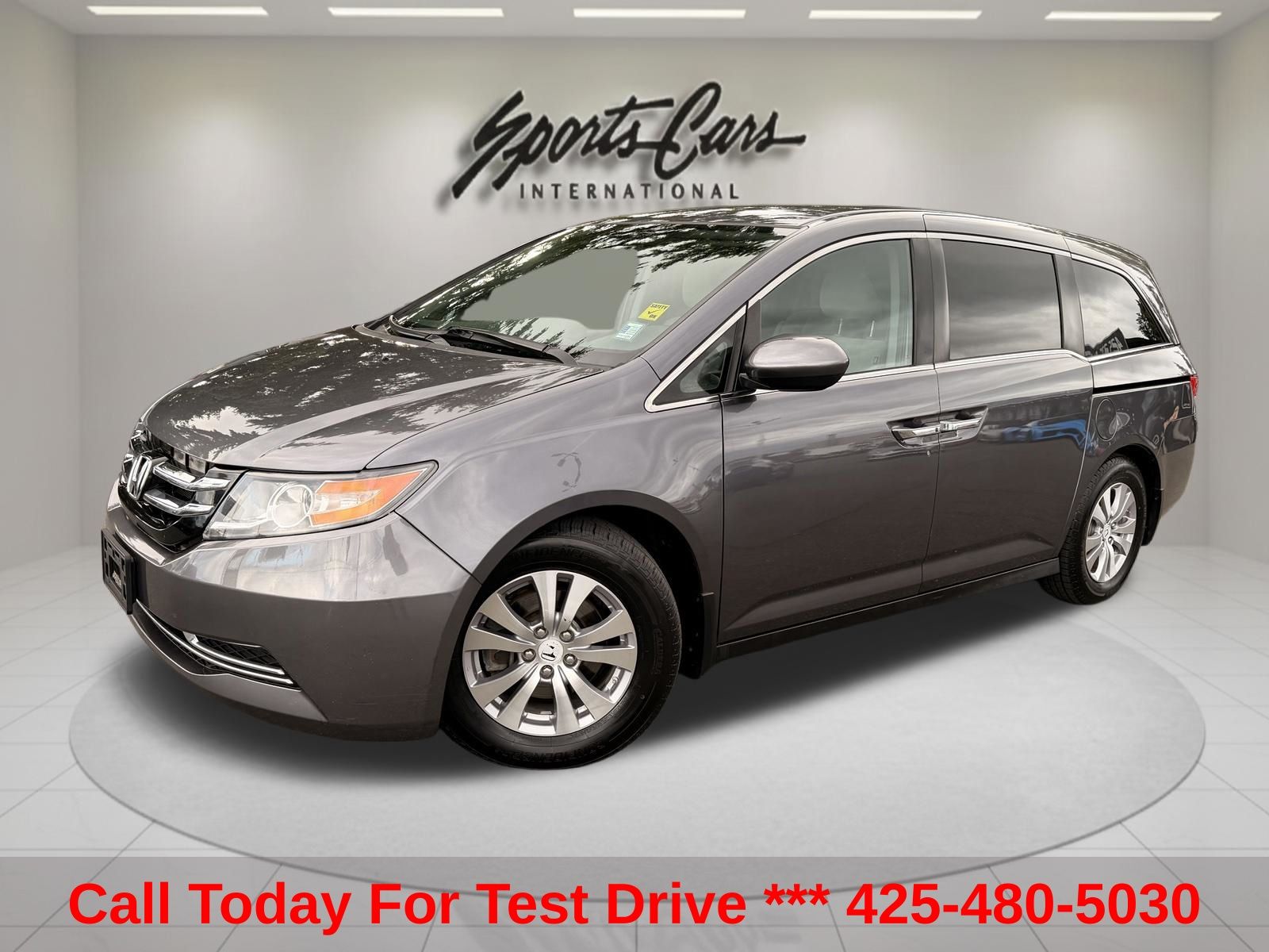 Lunar Silver Metallic 2016 Honda Odyssey SE FWD Minivan Front-Wheel Drive 6-Speed Automatic