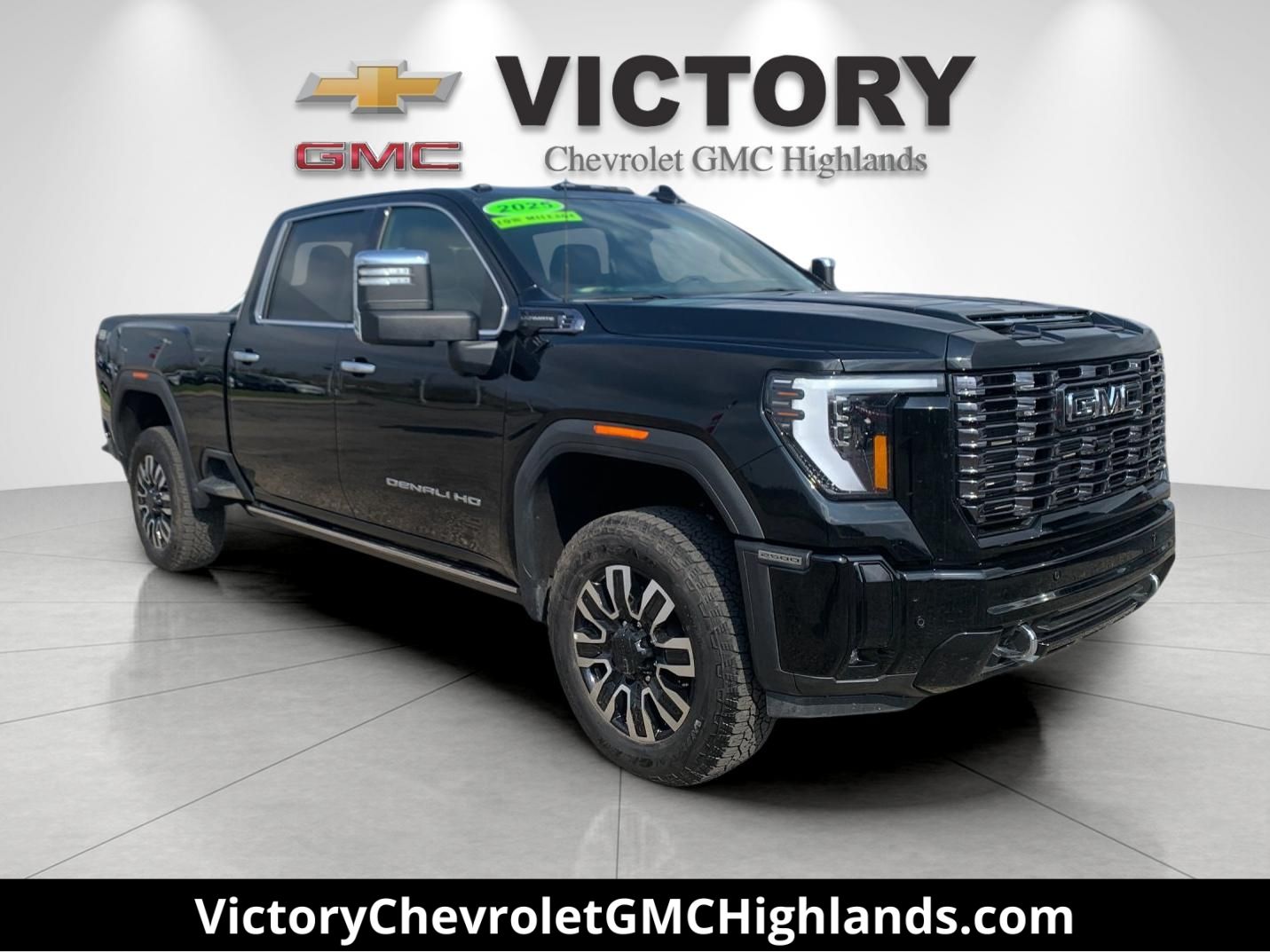 2025 GMC Sierra 2500HD Denali Ultimate Crew Cab 4WD