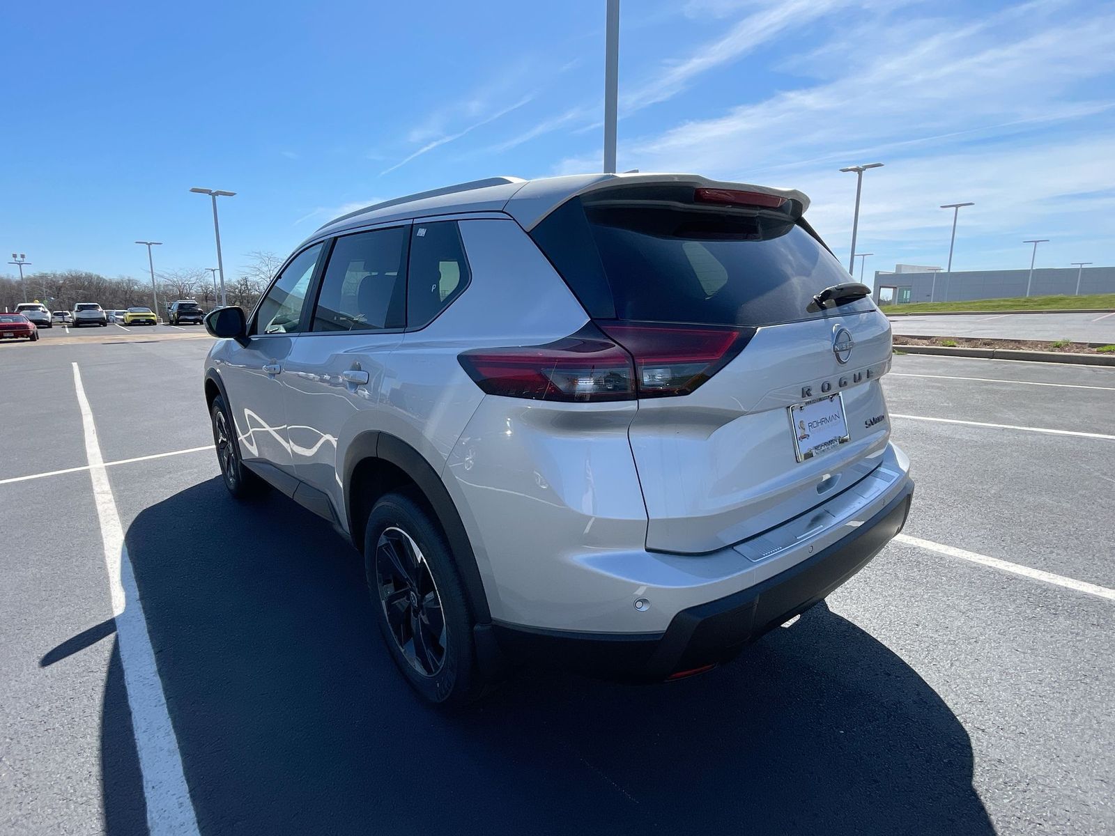 2024 Nissan Rogue SV 14