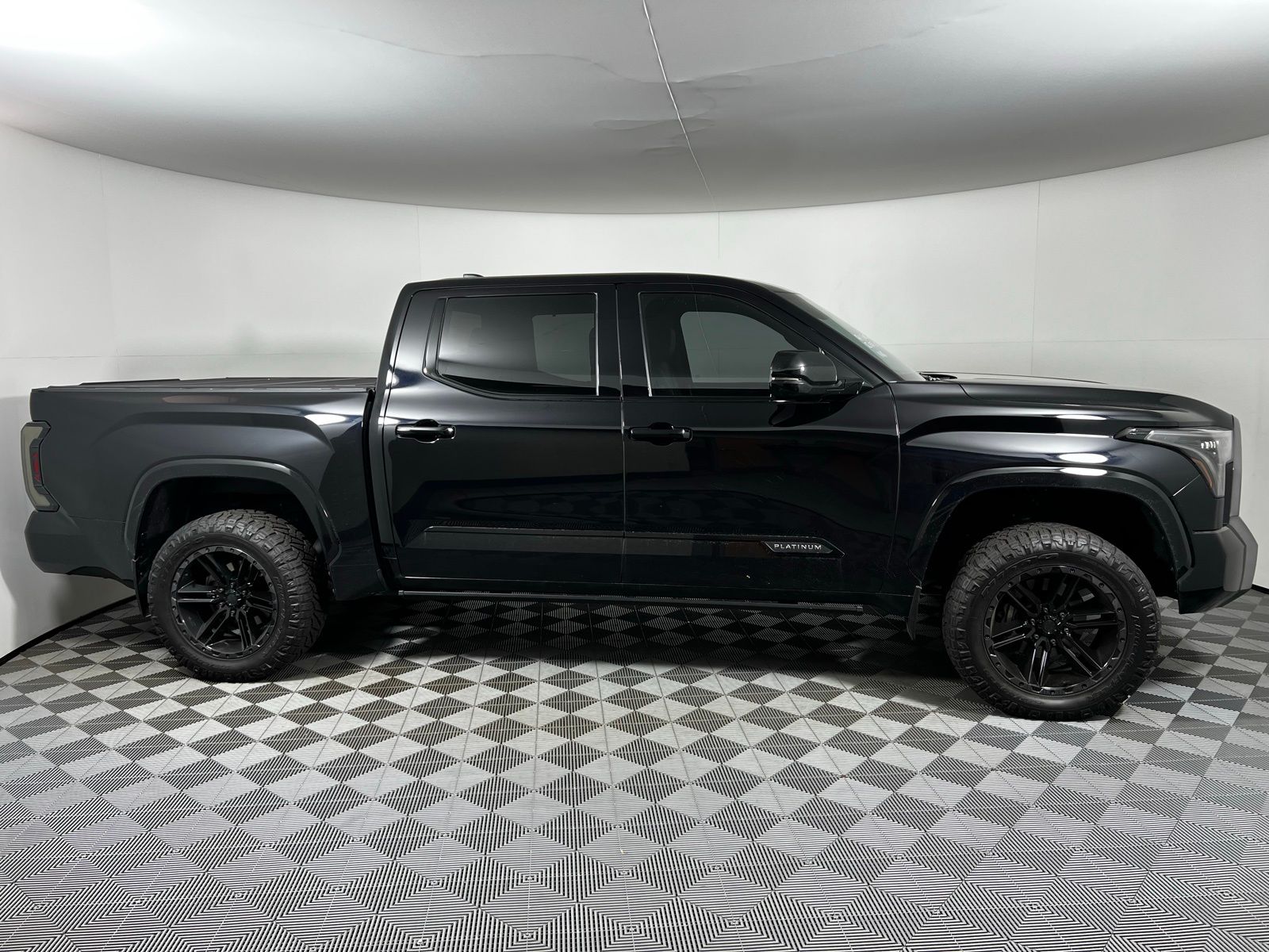 Thumbnail: 2024 Toyota Tundra - 4