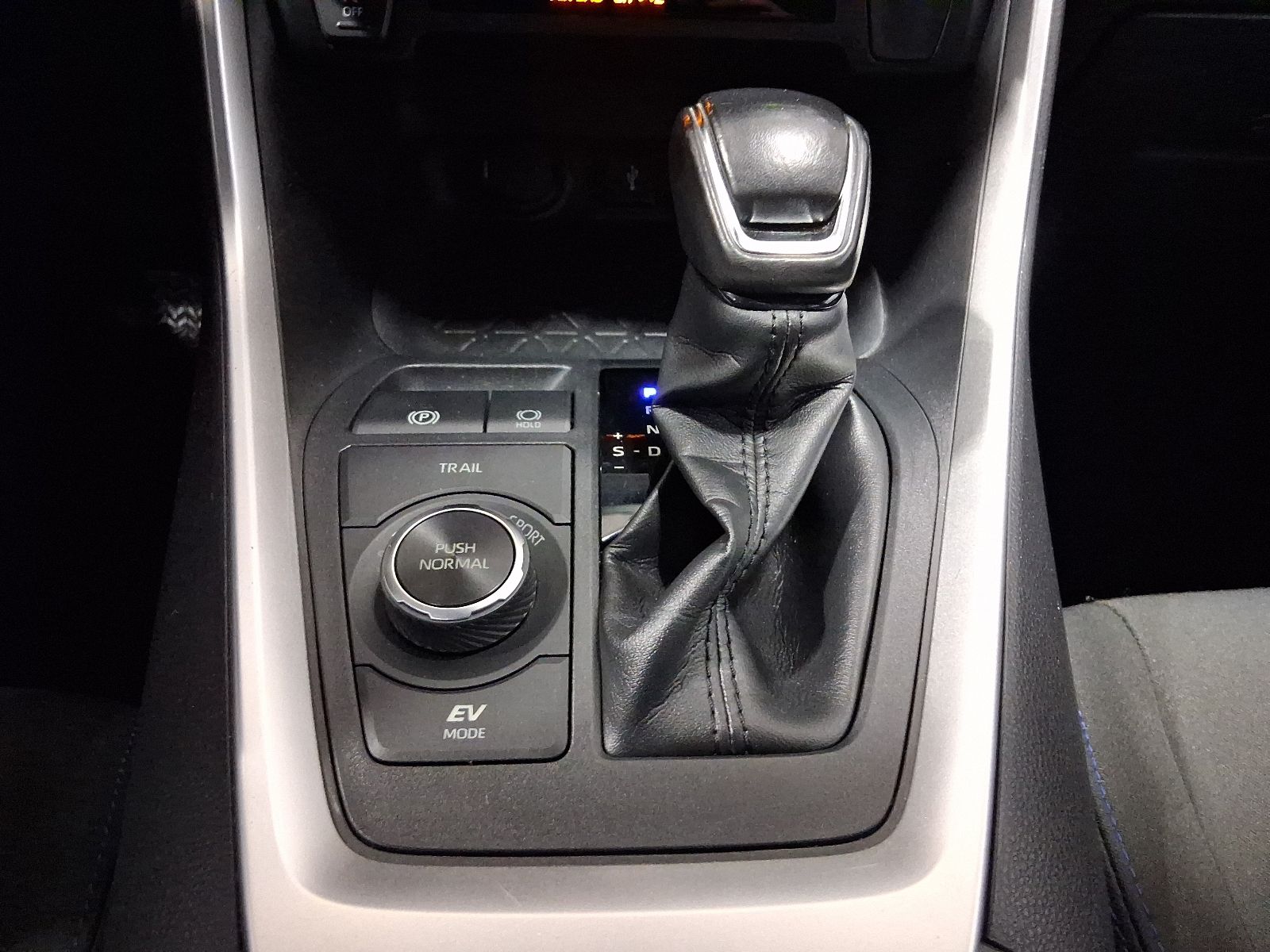Used Car 2022 Toyota Rav4 Hybrid  Se For Sale Under $30,000 In Austin, Texas